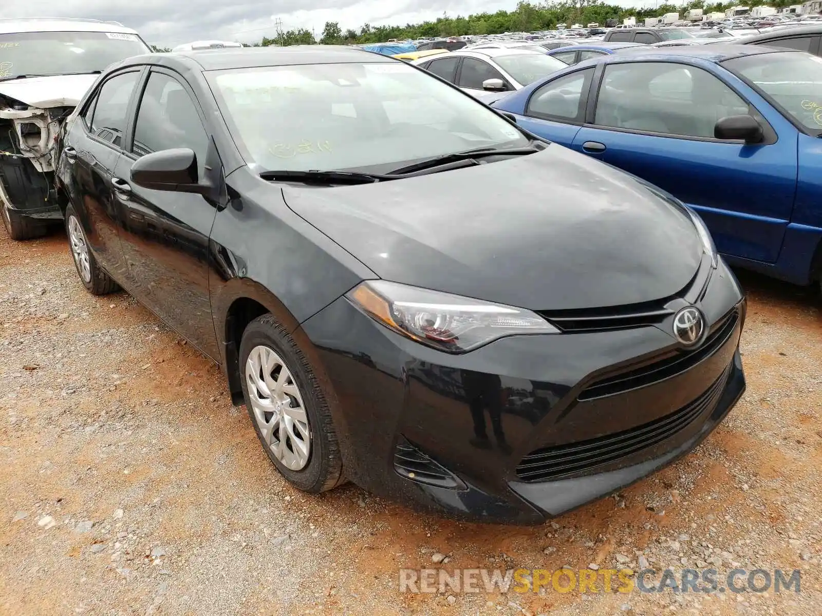 1 Photograph of a damaged car 2T1BURHE6KC201895 TOYOTA COROLLA 2019