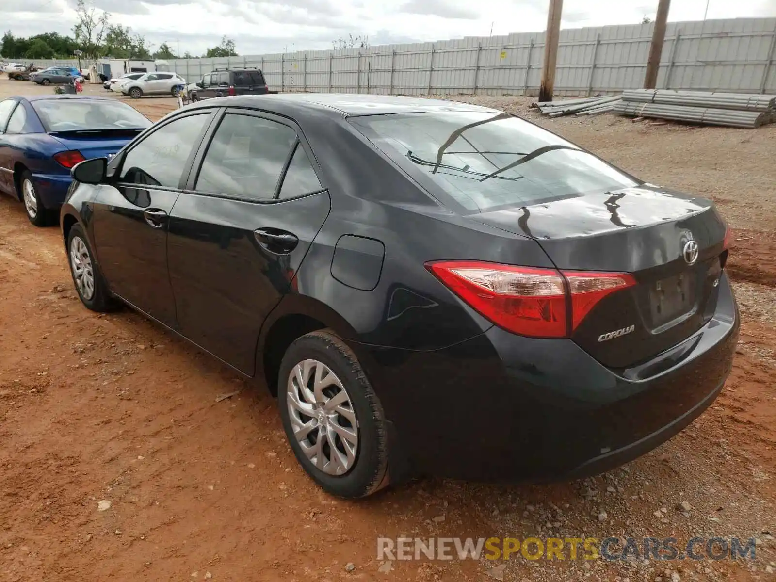 3 Photograph of a damaged car 2T1BURHE6KC201895 TOYOTA COROLLA 2019