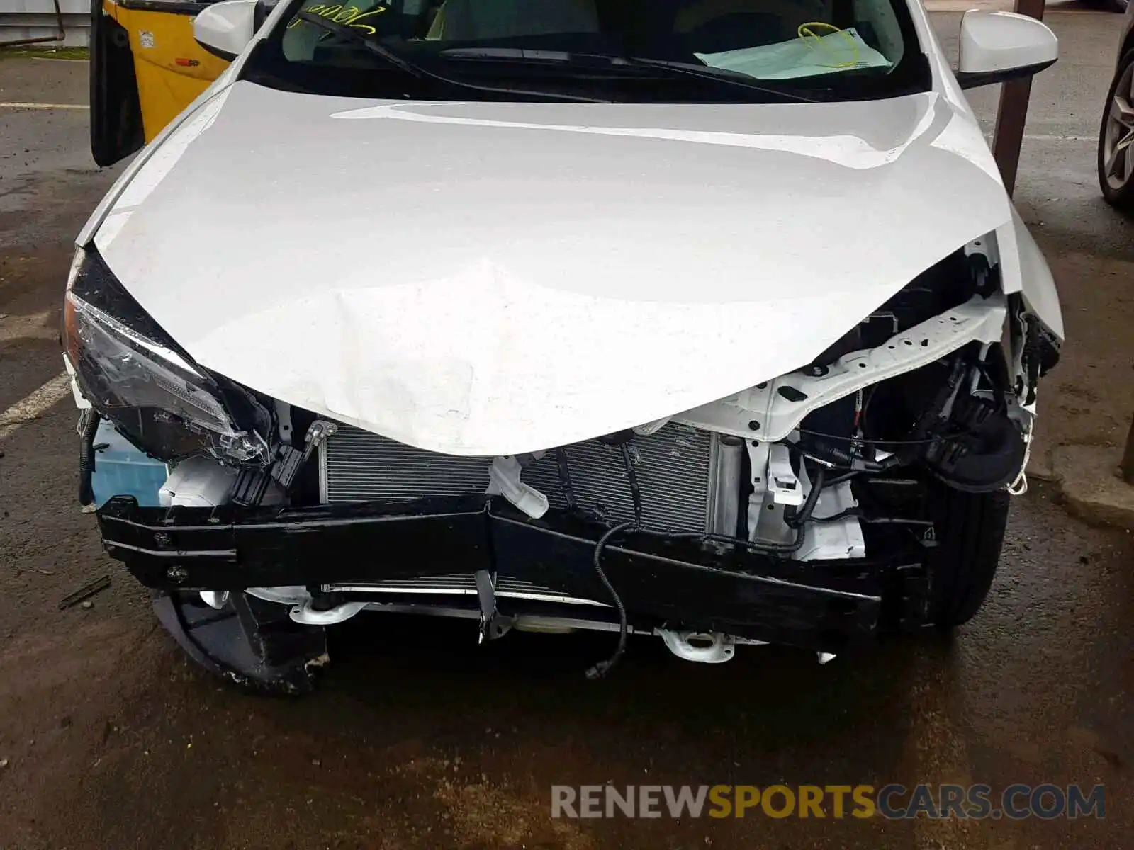 9 Фотография поврежденного автомобиля 2T1BURHE6KC202190 TOYOTA COROLLA 2019