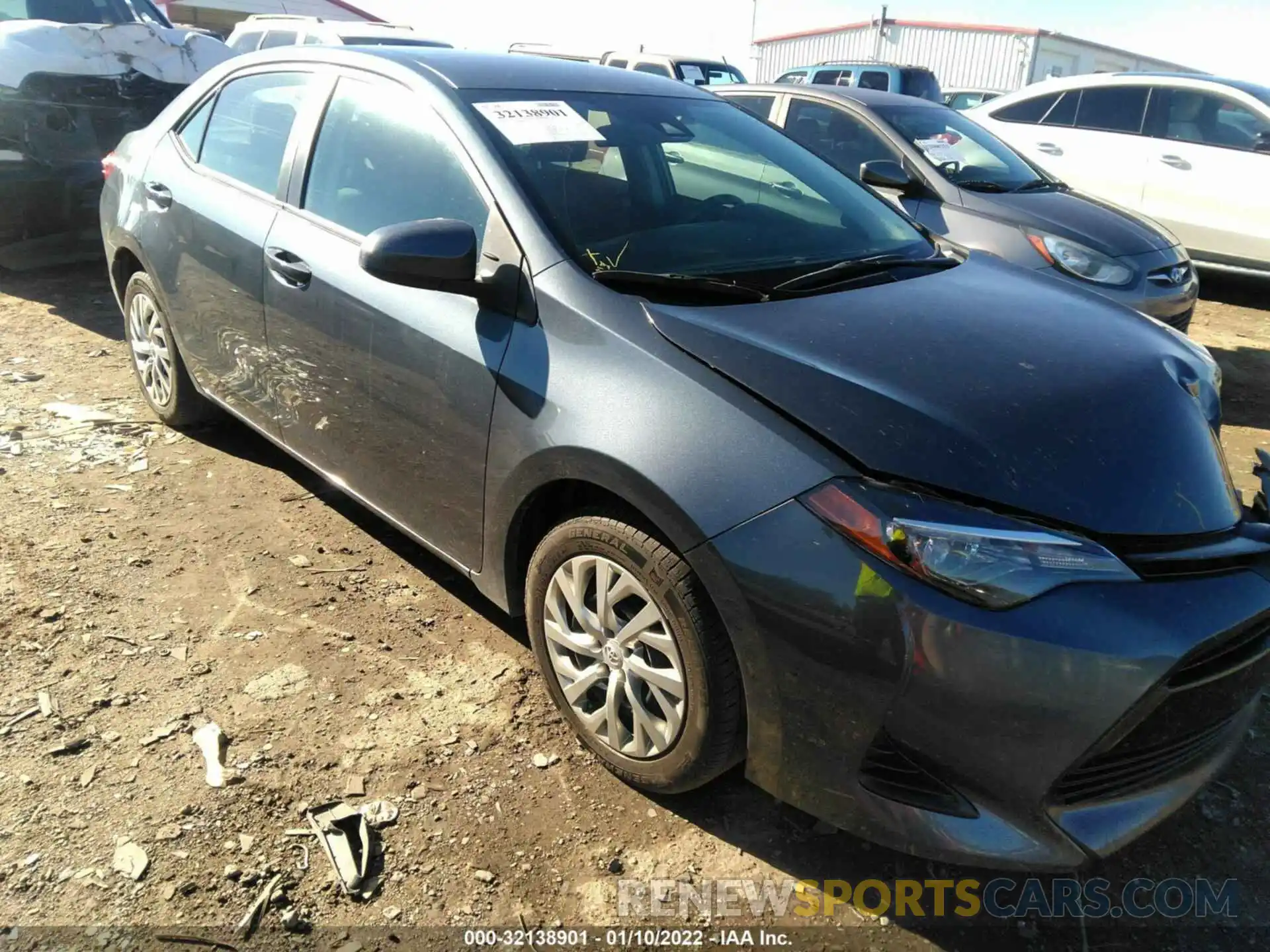 1 Photograph of a damaged car 2T1BURHE6KC202755 TOYOTA COROLLA 2019