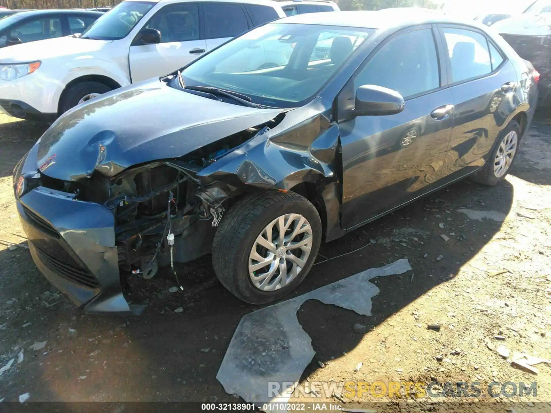 2 Photograph of a damaged car 2T1BURHE6KC202755 TOYOTA COROLLA 2019