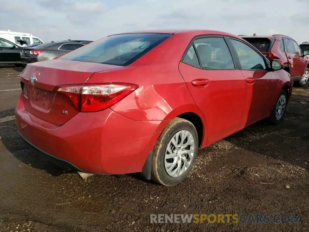 4 Photograph of a damaged car 2T1BURHE6KC202996 TOYOTA COROLLA 2019