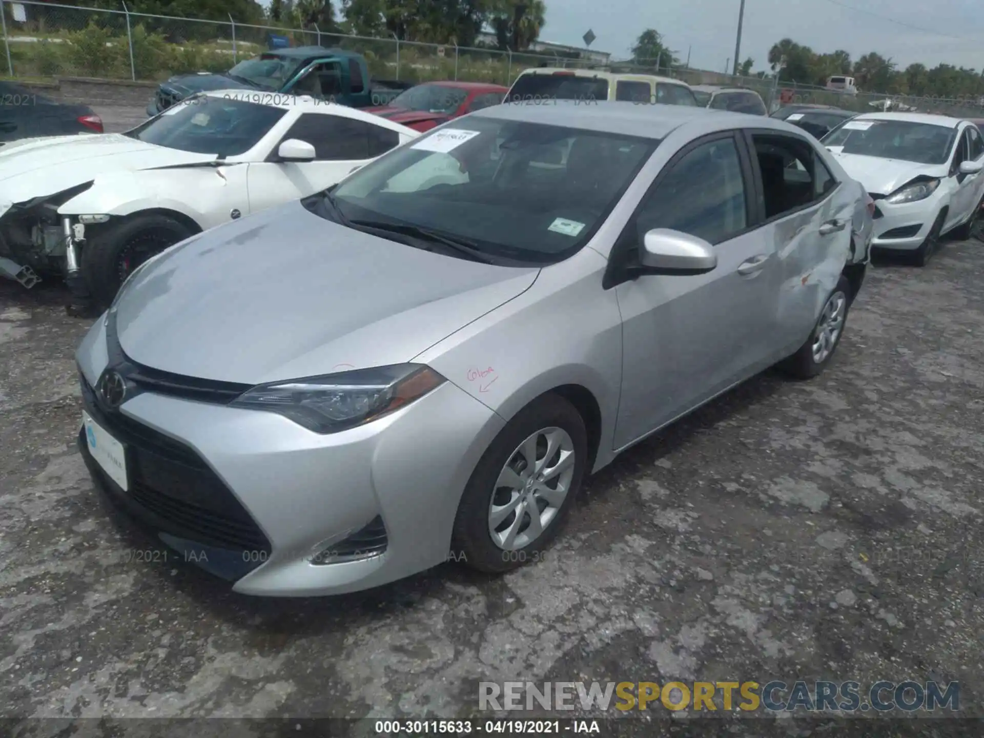 2 Photograph of a damaged car 2T1BURHE6KC203131 TOYOTA COROLLA 2019