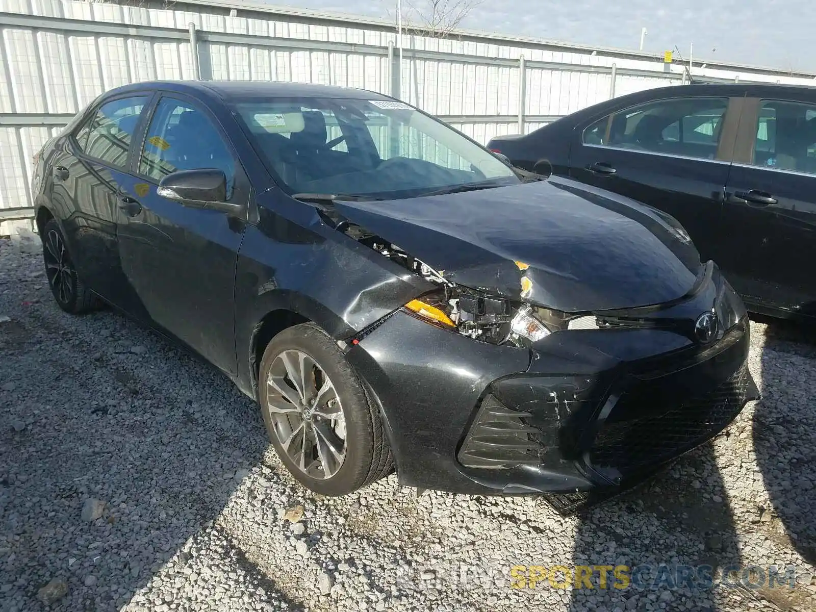 1 Photograph of a damaged car 2T1BURHE6KC203470 TOYOTA COROLLA 2019