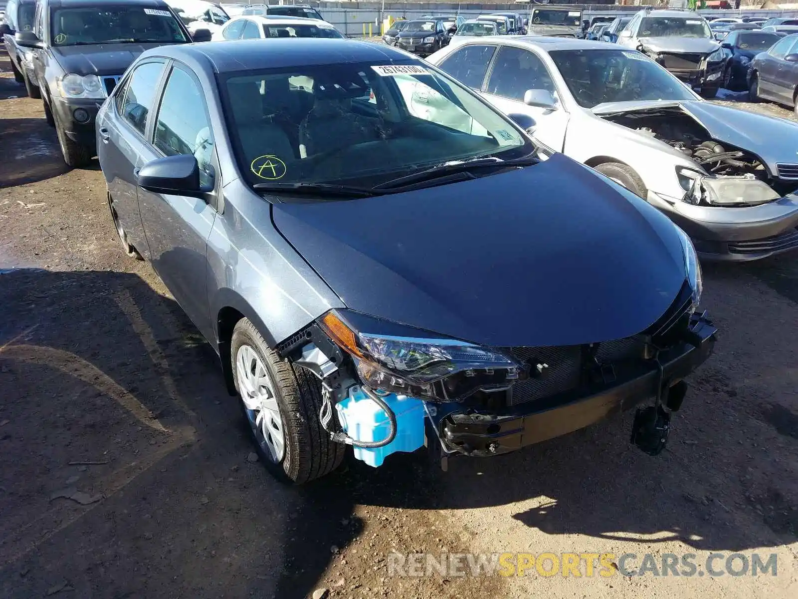 1 Photograph of a damaged car 2T1BURHE6KC204005 TOYOTA COROLLA 2019