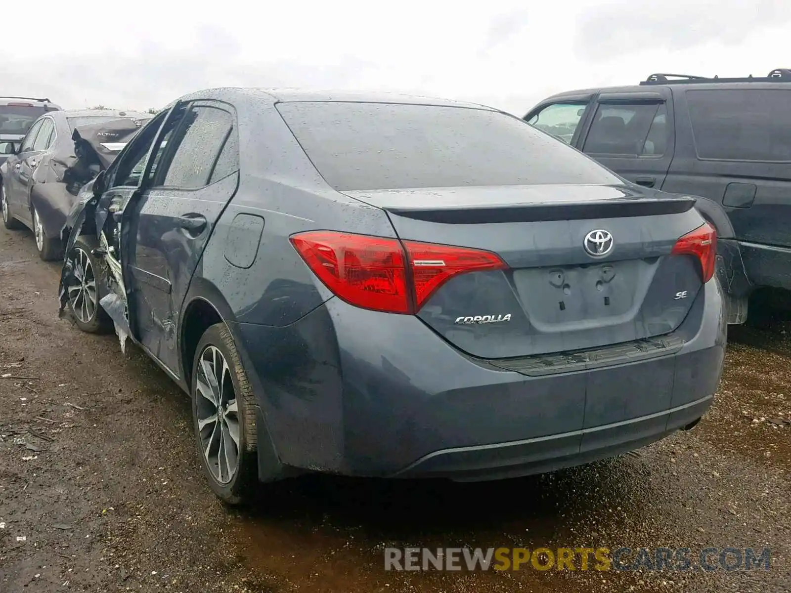 3 Photograph of a damaged car 2T1BURHE6KC206112 TOYOTA COROLLA 2019