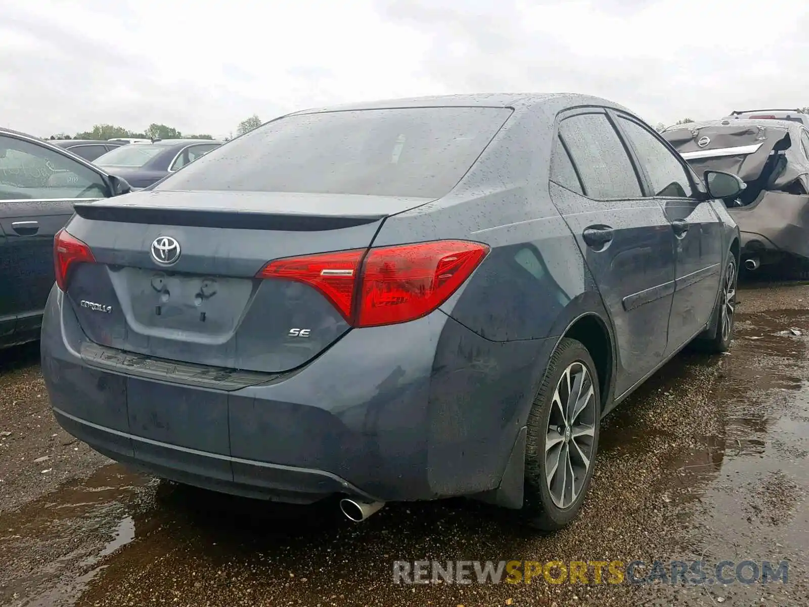 4 Photograph of a damaged car 2T1BURHE6KC206112 TOYOTA COROLLA 2019