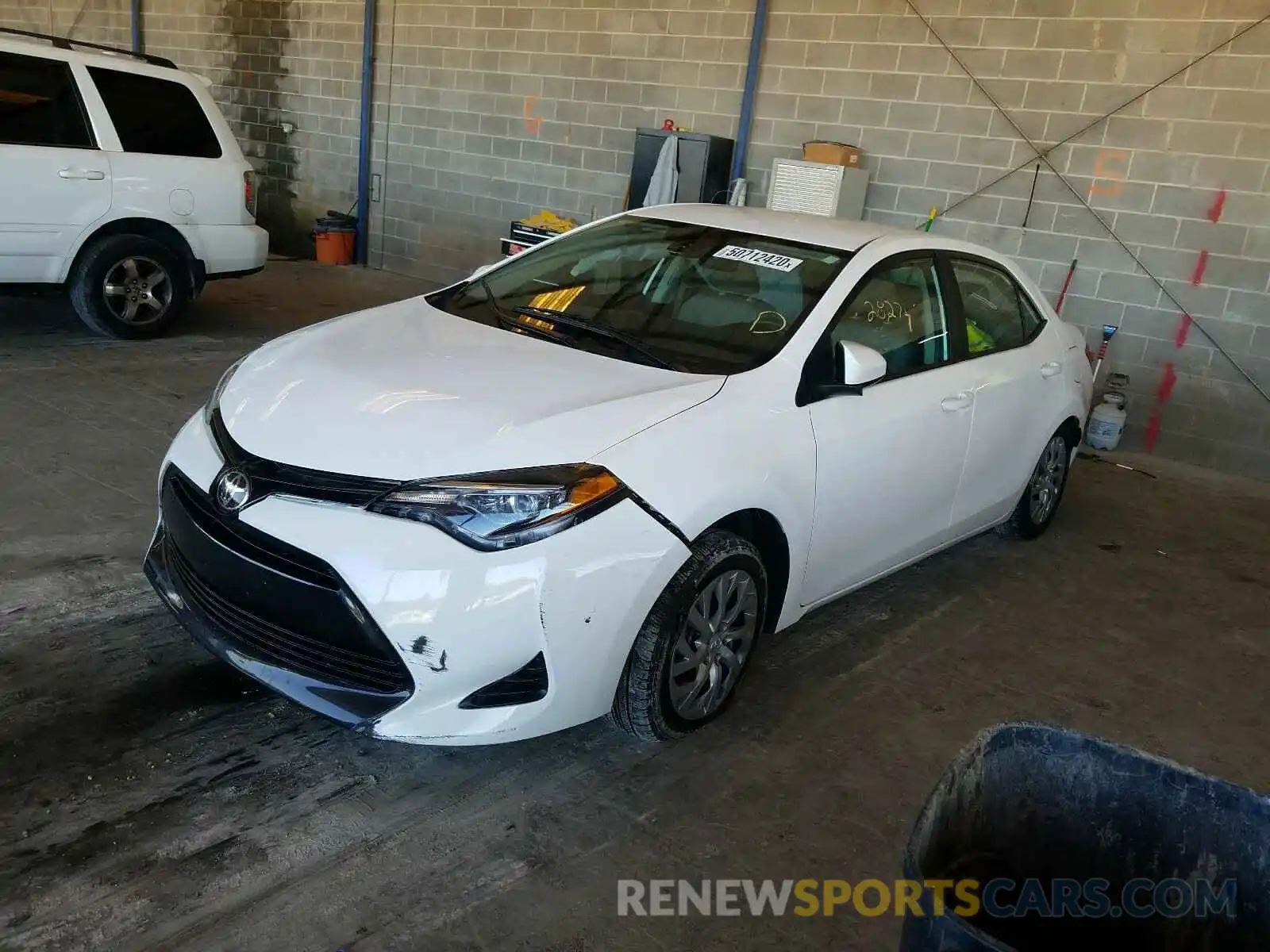 2 Photograph of a damaged car 2T1BURHE6KC206854 TOYOTA COROLLA 2019