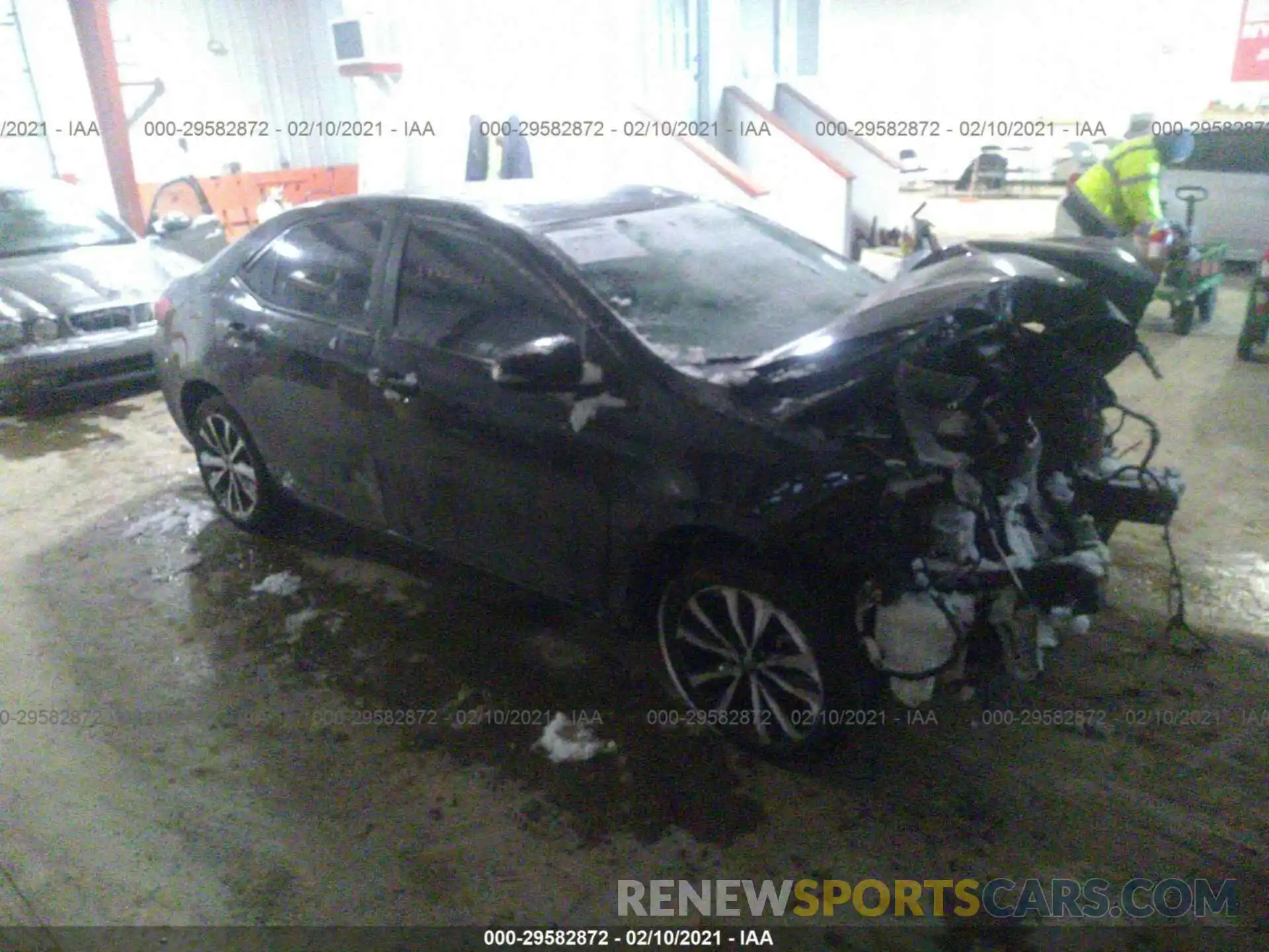 1 Photograph of a damaged car 2T1BURHE6KC207180 TOYOTA COROLLA 2019