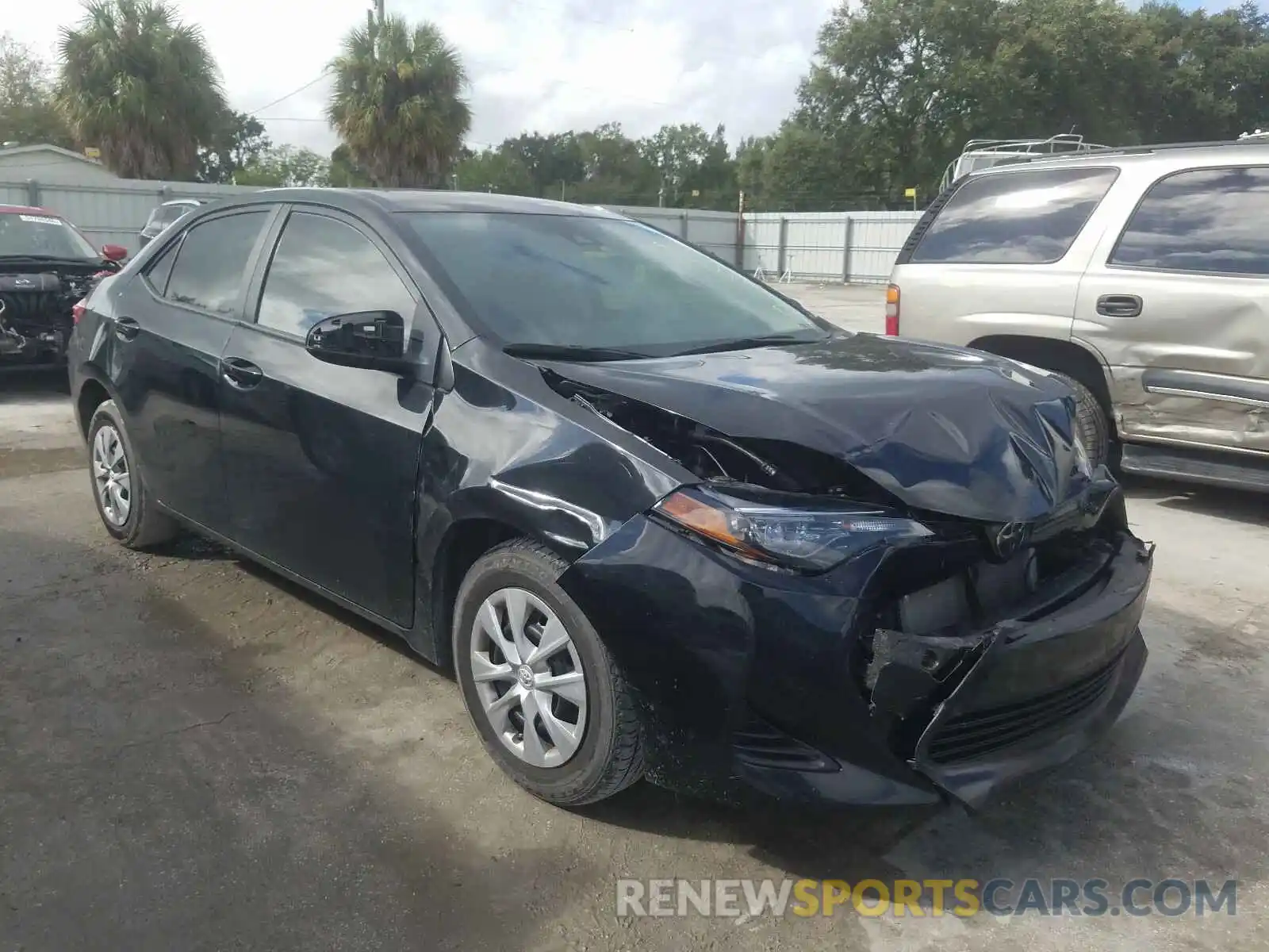 1 Photograph of a damaged car 2T1BURHE6KC207261 TOYOTA COROLLA 2019