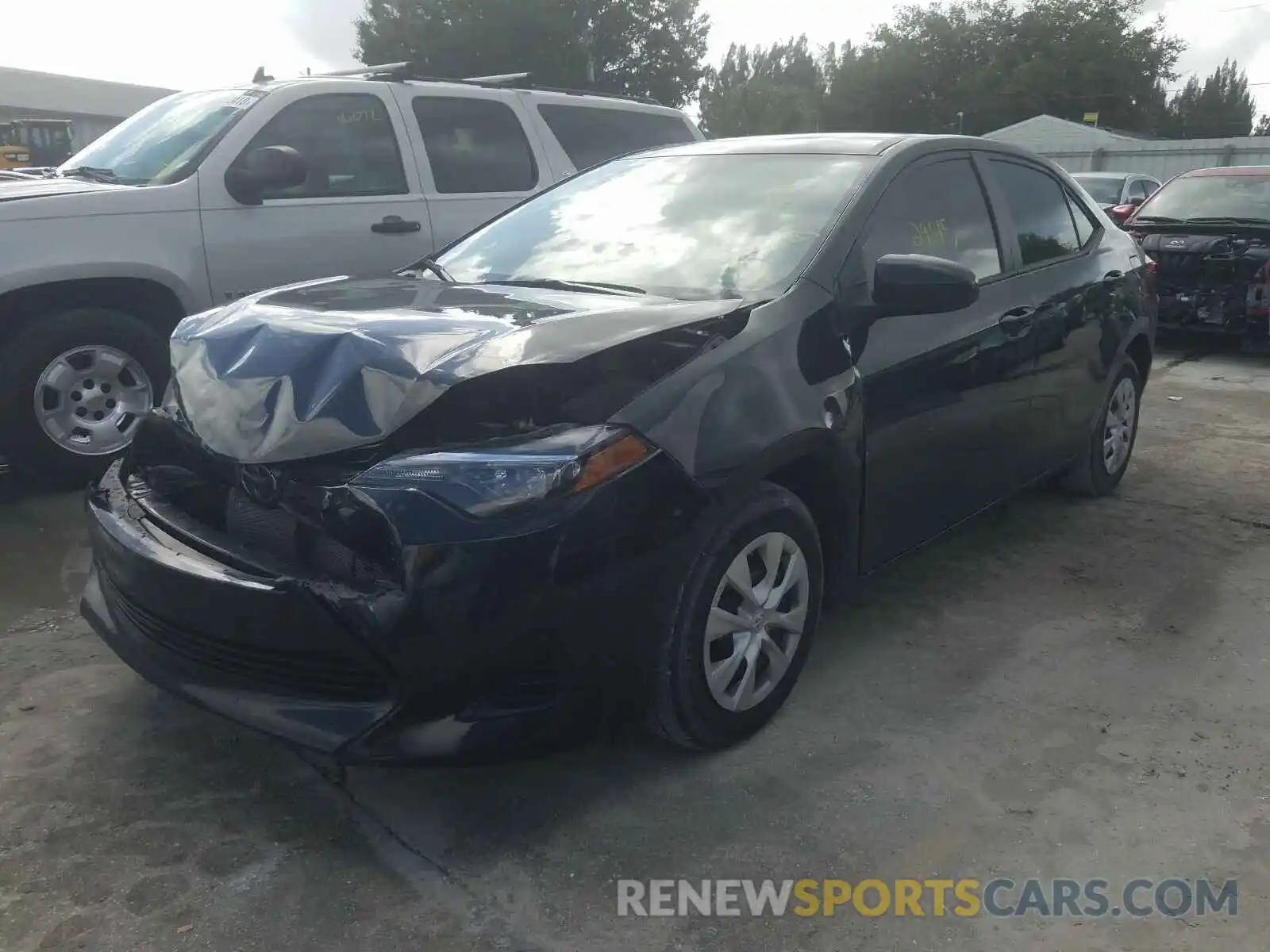 2 Photograph of a damaged car 2T1BURHE6KC207261 TOYOTA COROLLA 2019