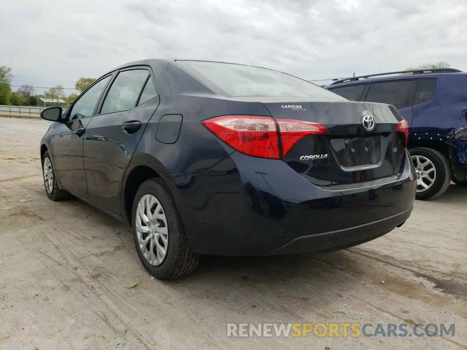 3 Photograph of a damaged car 2T1BURHE6KC207759 TOYOTA COROLLA 2019