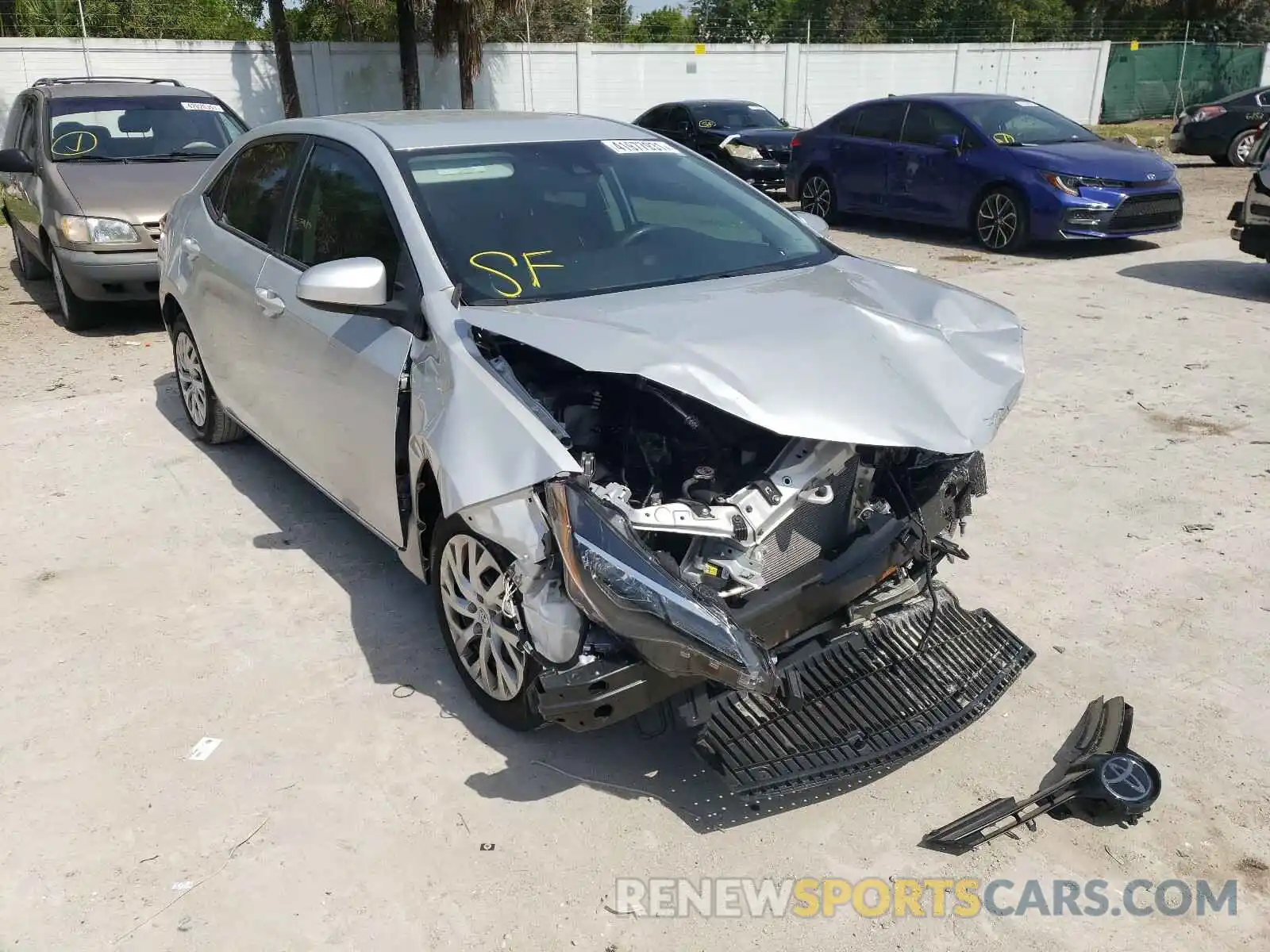 1 Photograph of a damaged car 2T1BURHE6KC210774 TOYOTA COROLLA 2019