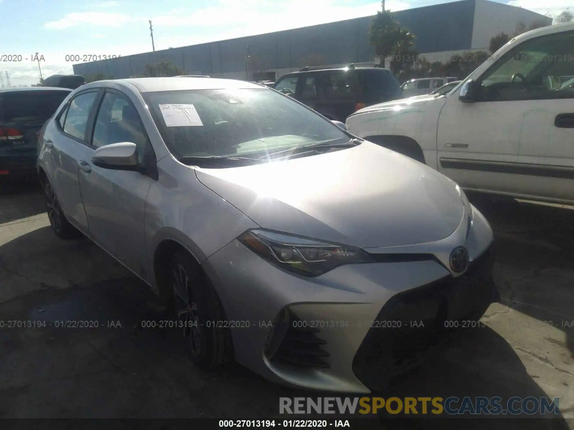 1 Photograph of a damaged car 2T1BURHE6KC210970 TOYOTA COROLLA 2019