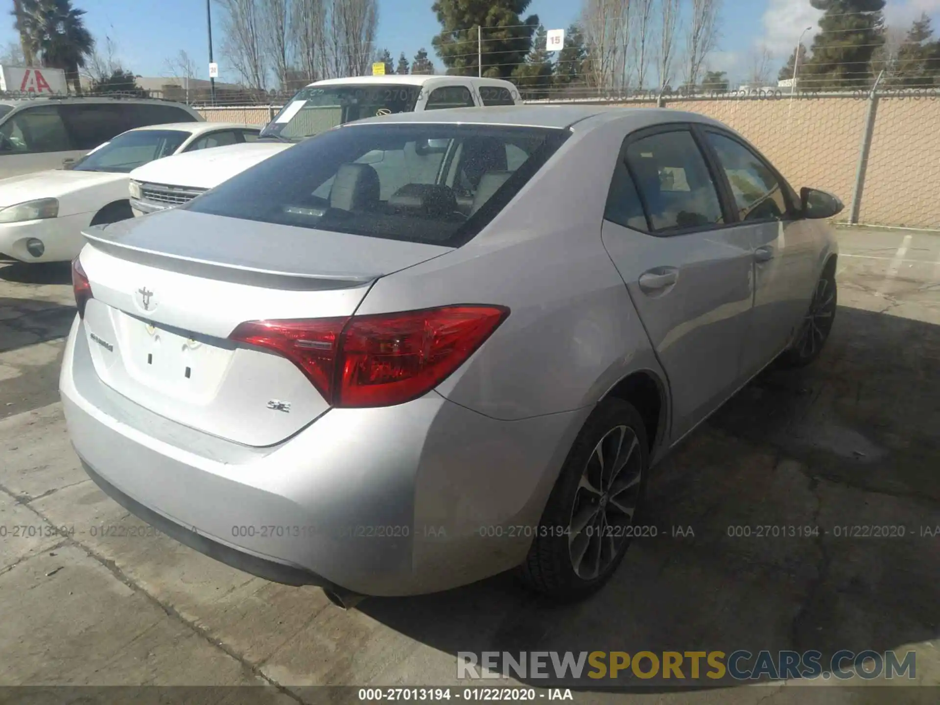 4 Photograph of a damaged car 2T1BURHE6KC210970 TOYOTA COROLLA 2019