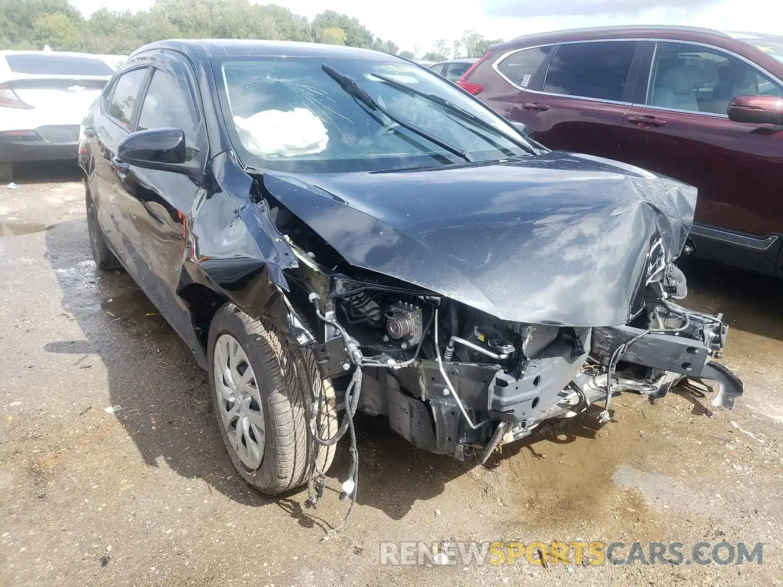 9 Photograph of a damaged car 2T1BURHE6KC211553 TOYOTA COROLLA 2019