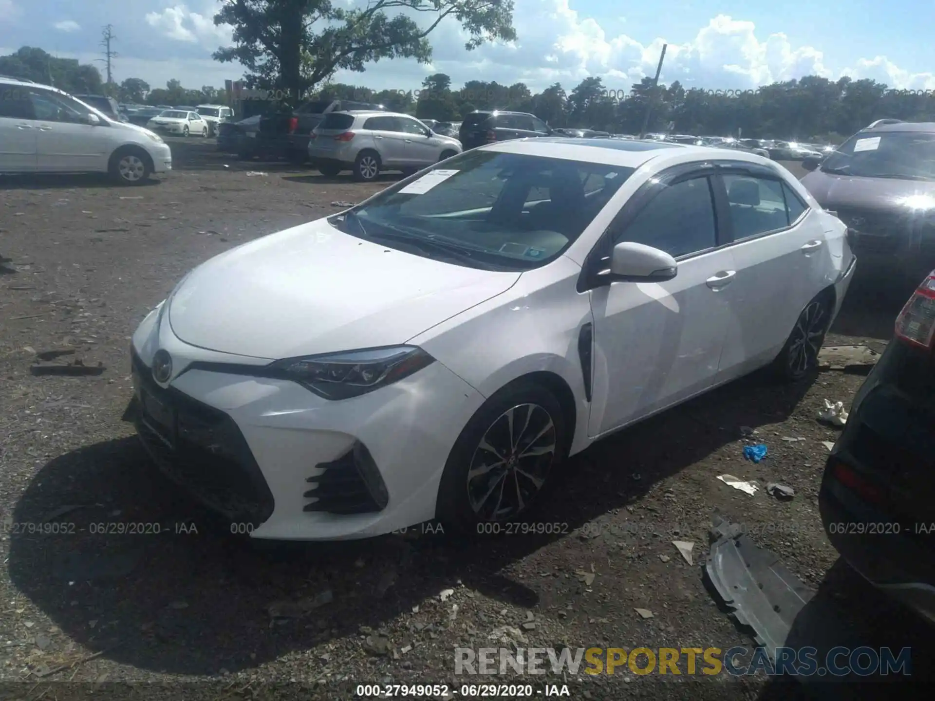 2 Photograph of a damaged car 2T1BURHE6KC212024 TOYOTA COROLLA 2019