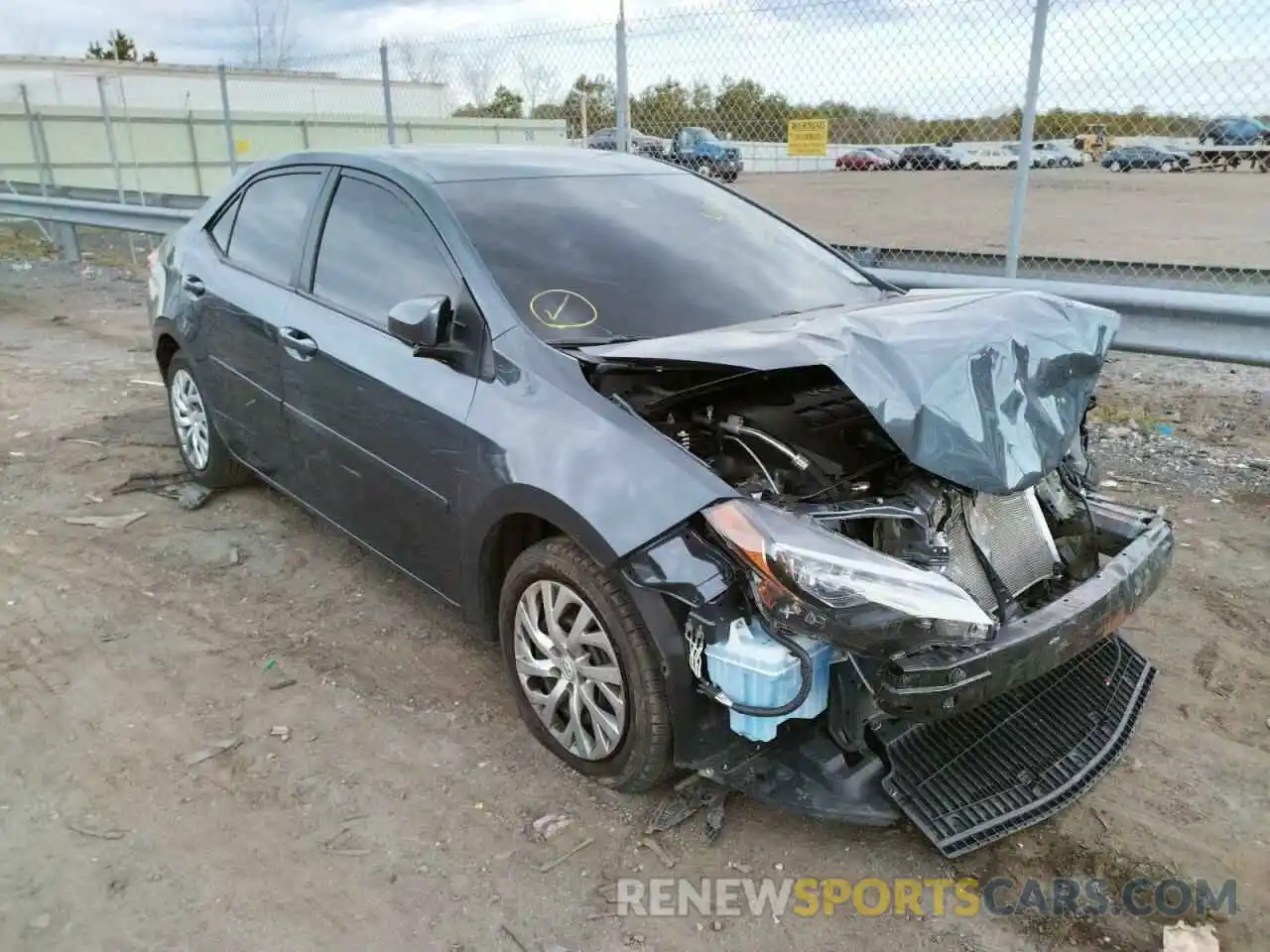 1 Photograph of a damaged car 2T1BURHE6KC213397 TOYOTA COROLLA 2019