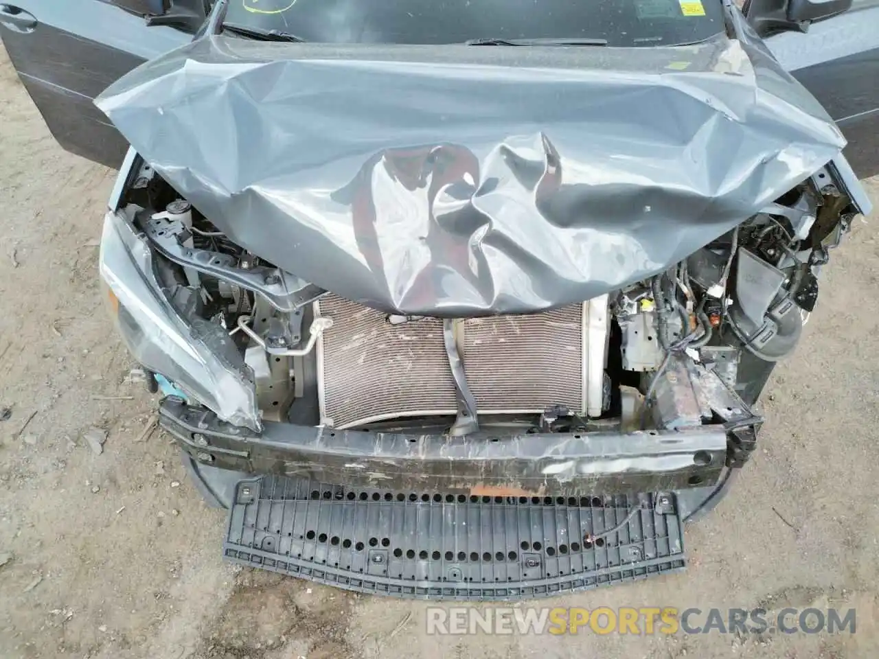 7 Photograph of a damaged car 2T1BURHE6KC213397 TOYOTA COROLLA 2019