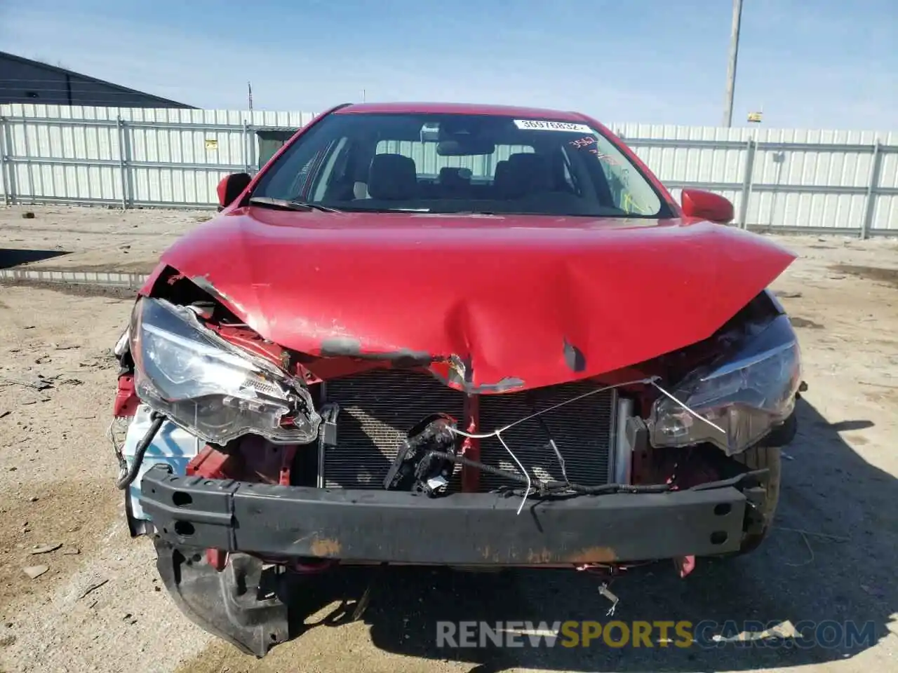 9 Photograph of a damaged car 2T1BURHE6KC213562 TOYOTA COROLLA 2019