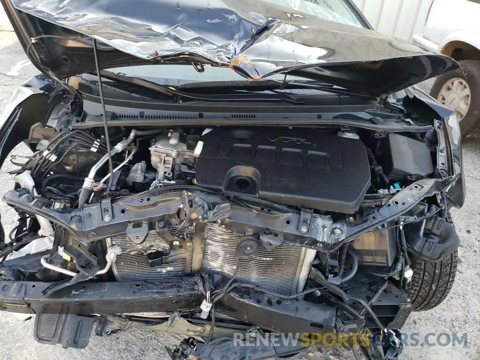 7 Photograph of a damaged car 2T1BURHE6KC214646 TOYOTA COROLLA 2019