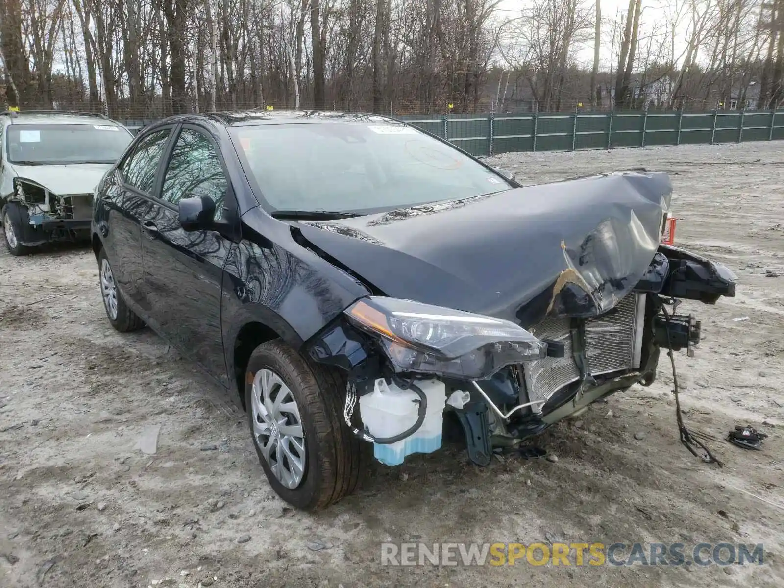 1 Photograph of a damaged car 2T1BURHE6KC215330 TOYOTA COROLLA 2019