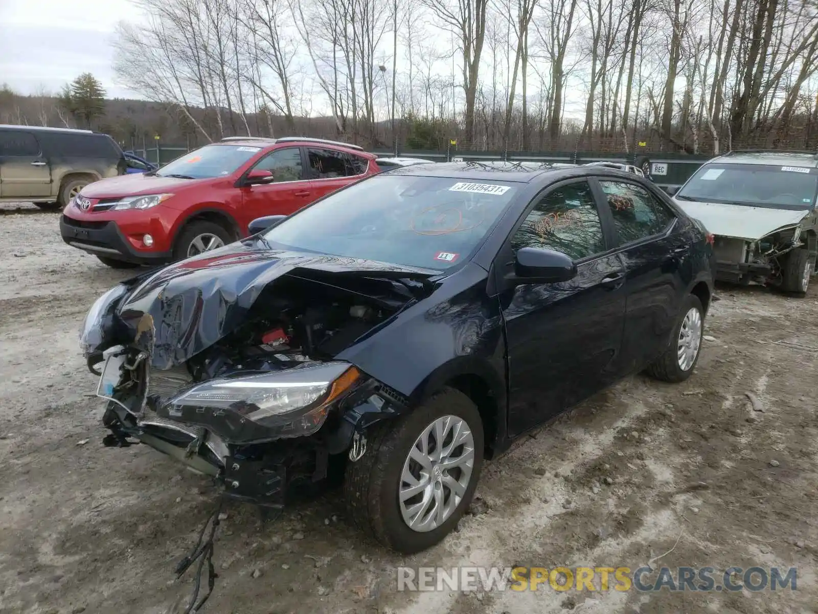 2 Photograph of a damaged car 2T1BURHE6KC215330 TOYOTA COROLLA 2019