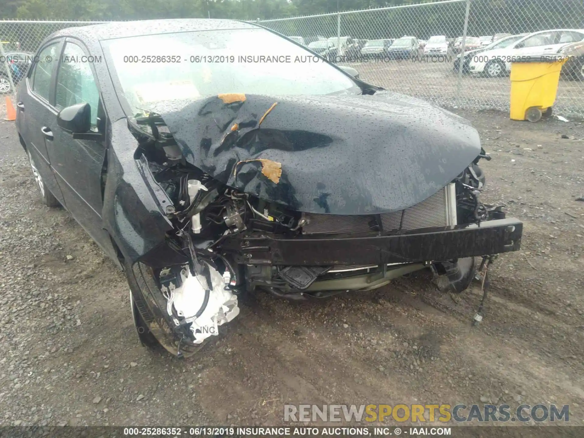 6 Photograph of a damaged car 2T1BURHE6KC215375 TOYOTA COROLLA 2019