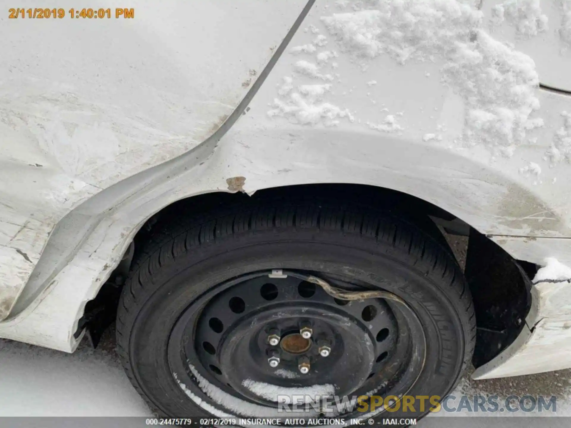 11 Photograph of a damaged car 2T1BURHE6KC216154 TOYOTA COROLLA 2019