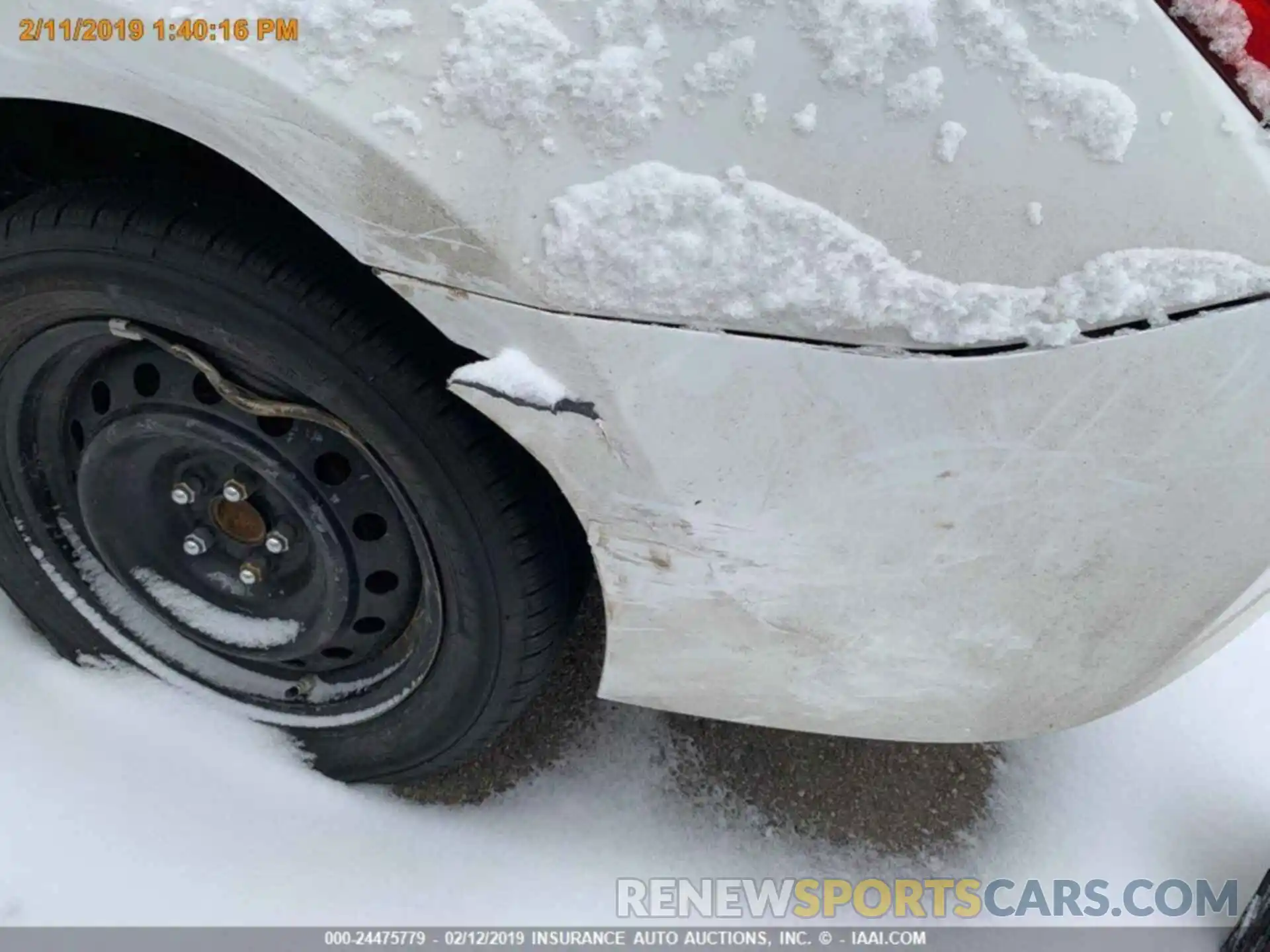 17 Photograph of a damaged car 2T1BURHE6KC216154 TOYOTA COROLLA 2019