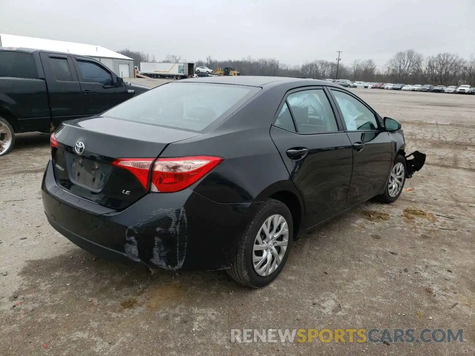 4 Photograph of a damaged car 2T1BURHE6KC216624 TOYOTA COROLLA 2019