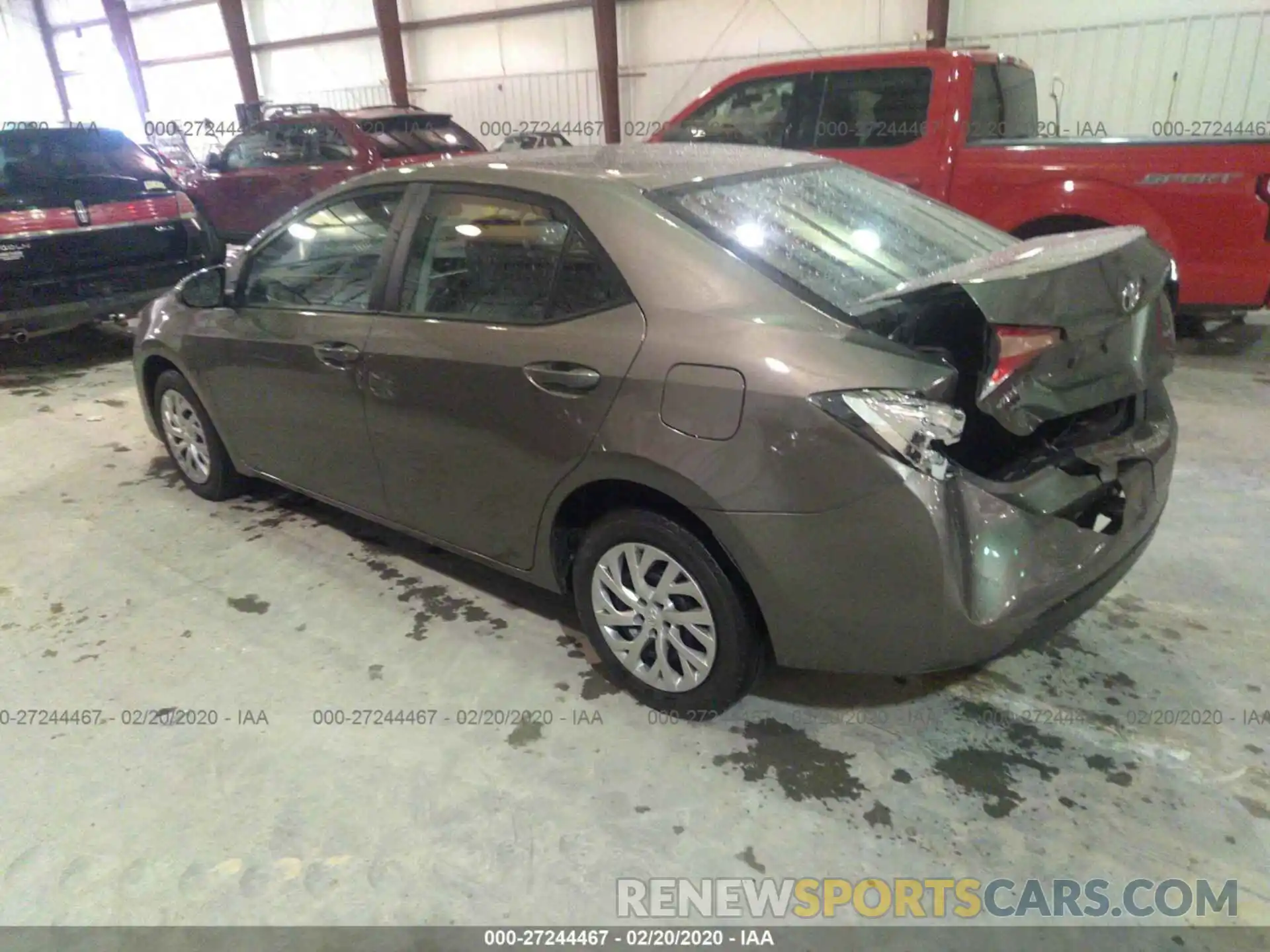 3 Photograph of a damaged car 2T1BURHE6KC217689 TOYOTA COROLLA 2019