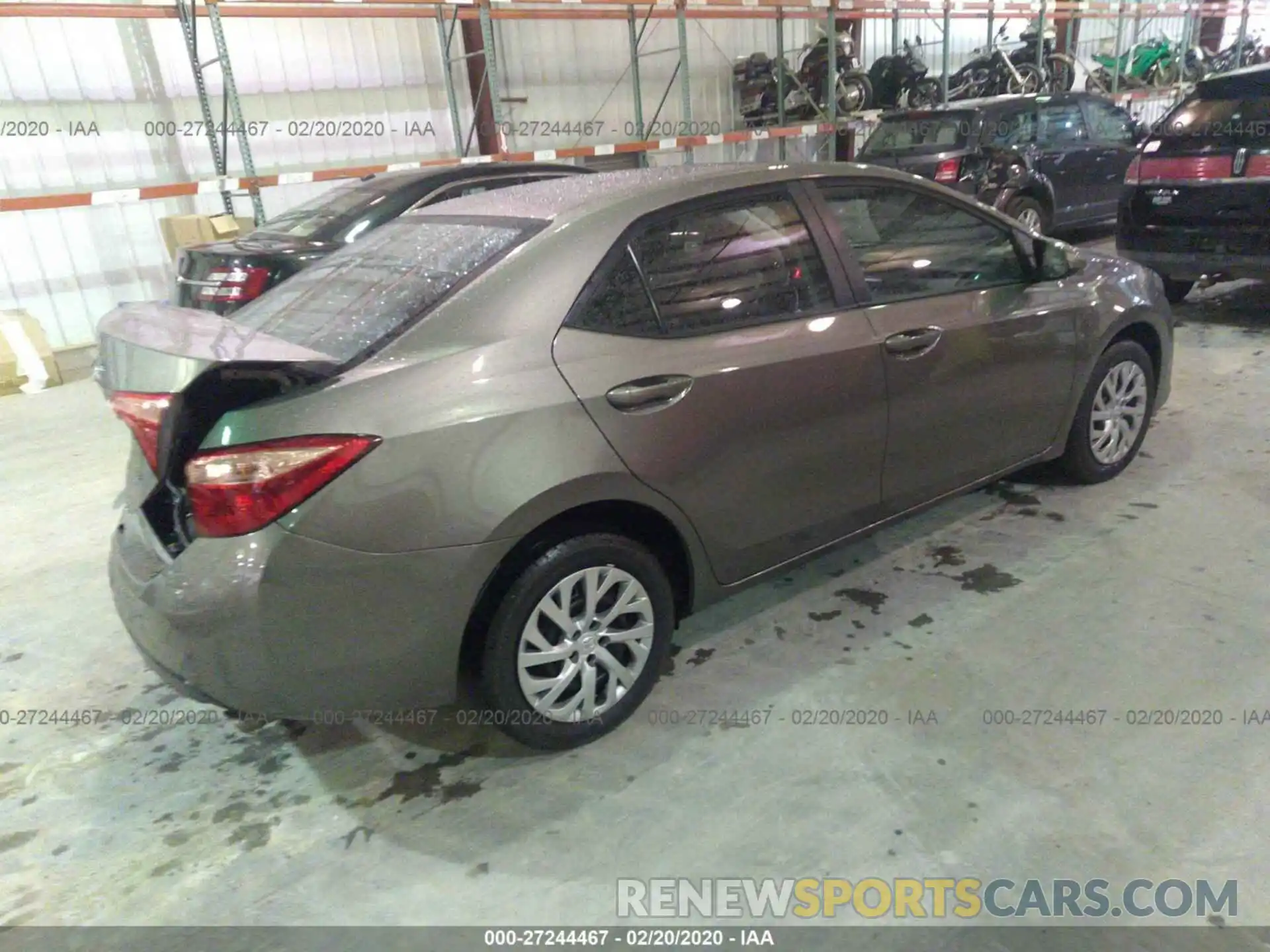 4 Photograph of a damaged car 2T1BURHE6KC217689 TOYOTA COROLLA 2019