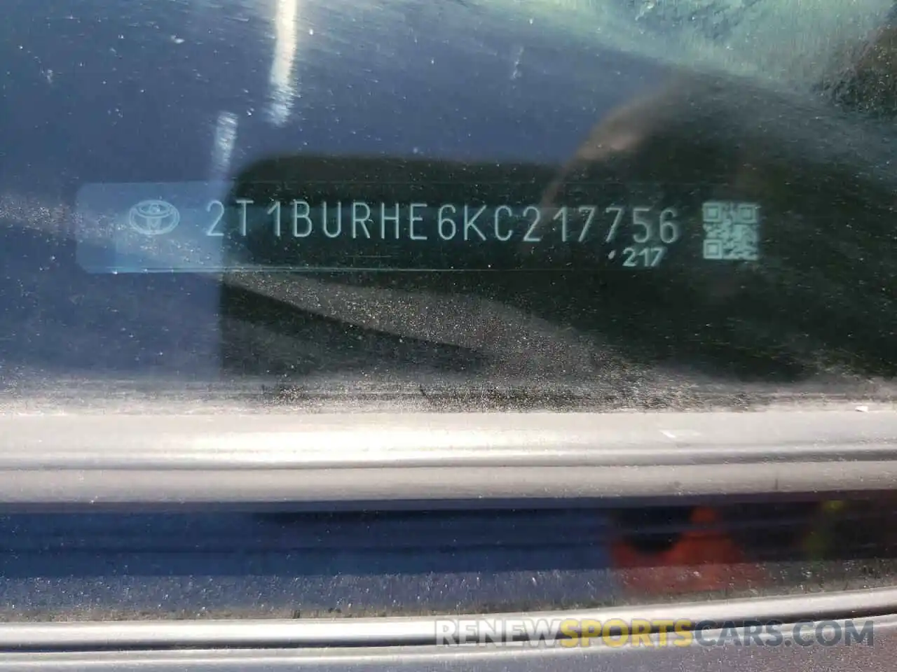 10 Photograph of a damaged car 2T1BURHE6KC217756 TOYOTA COROLLA 2019