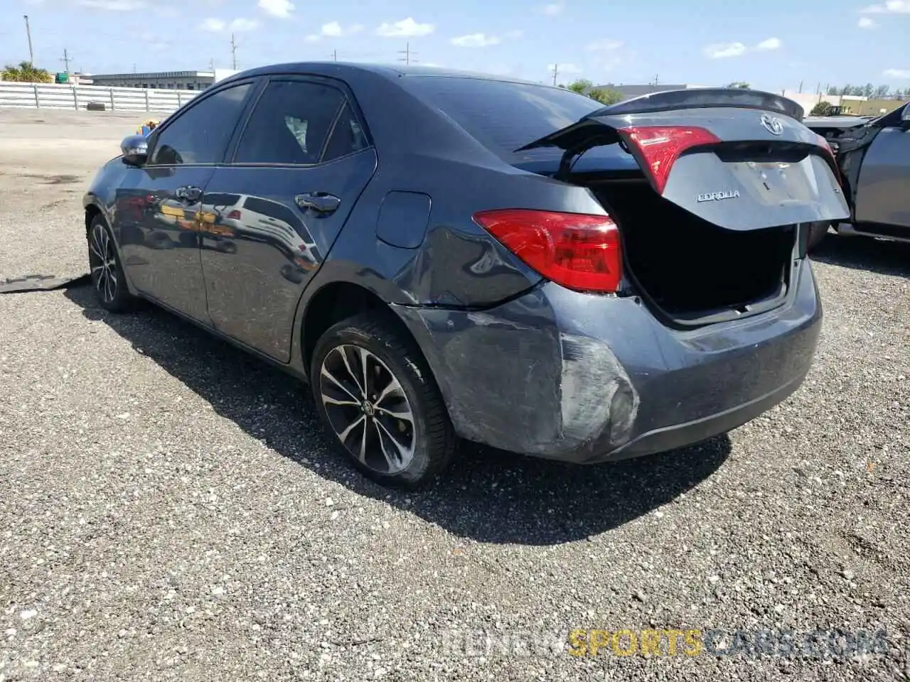 3 Photograph of a damaged car 2T1BURHE6KC217756 TOYOTA COROLLA 2019