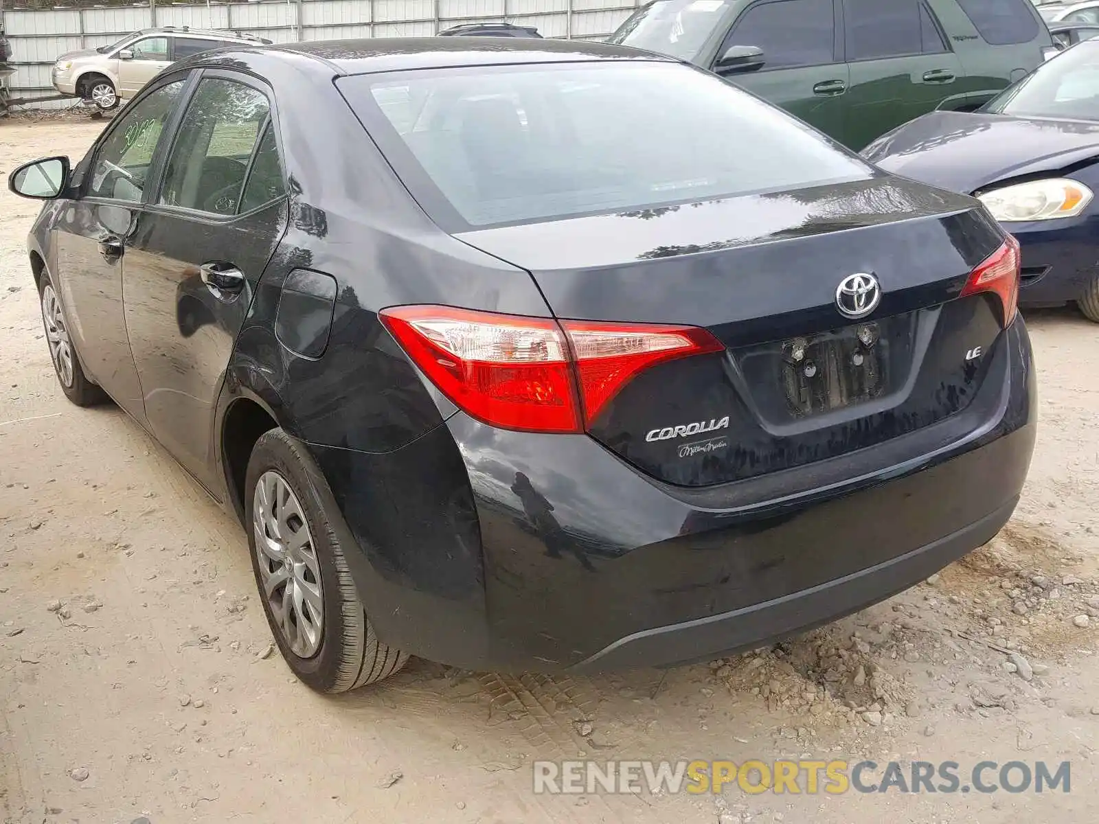 3 Photograph of a damaged car 2T1BURHE6KC217823 TOYOTA COROLLA 2019