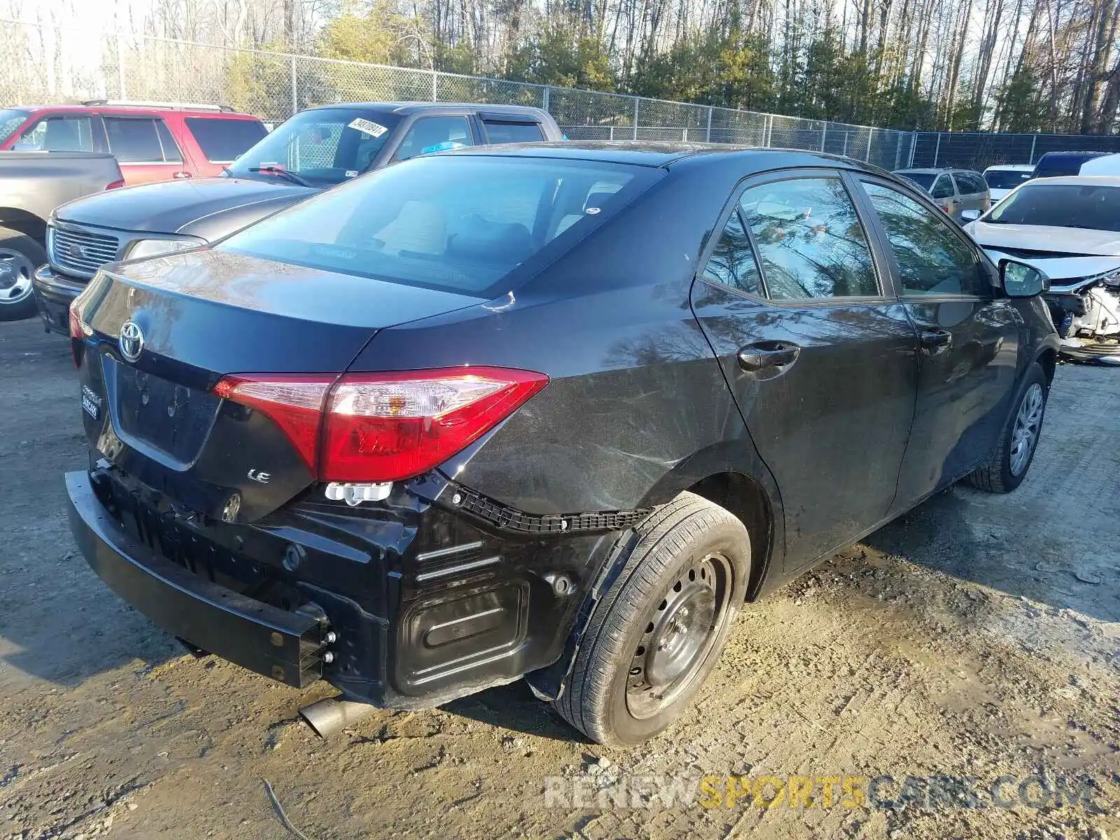 4 Photograph of a damaged car 2T1BURHE6KC218874 TOYOTA COROLLA 2019