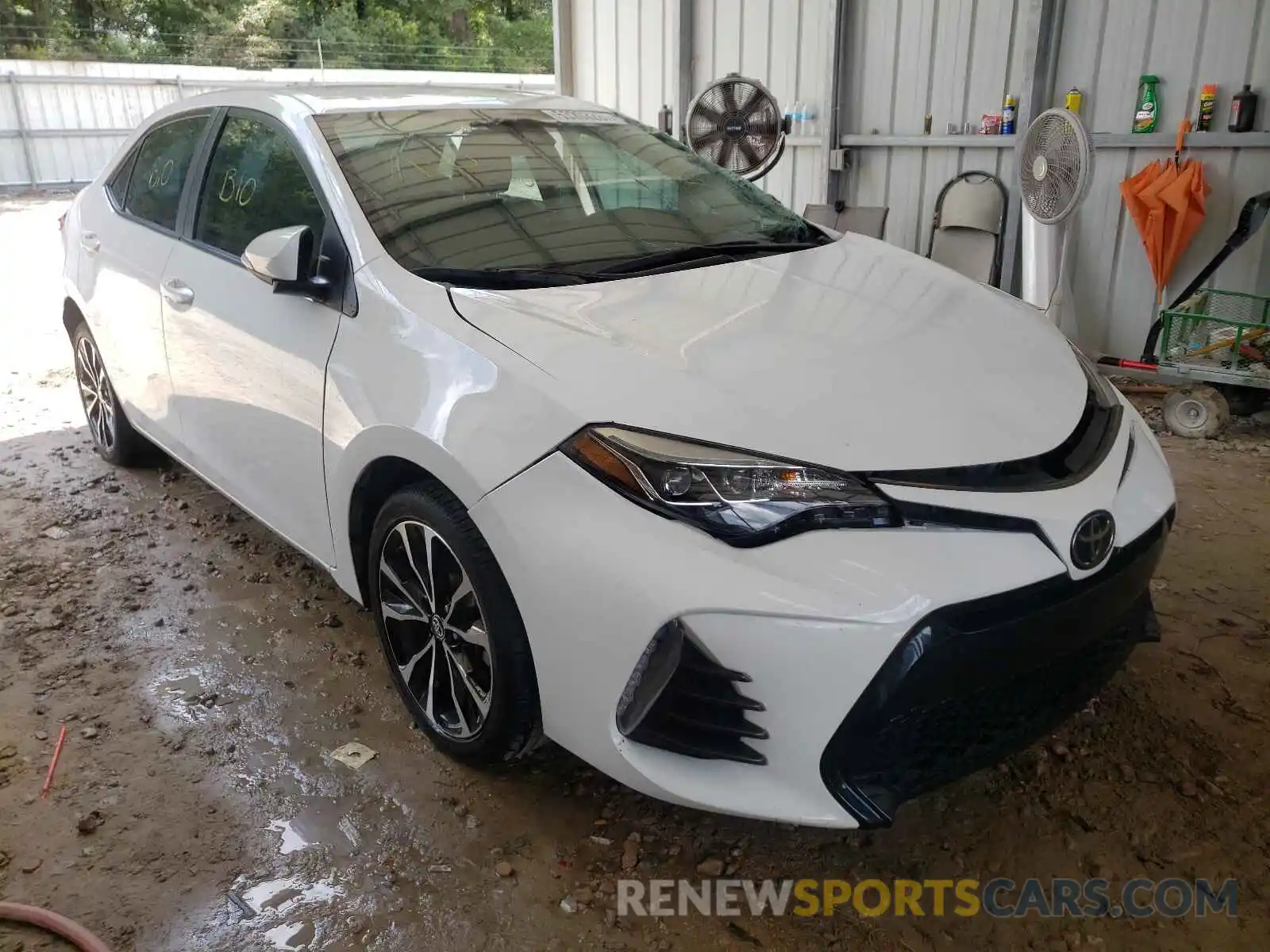 1 Photograph of a damaged car 2T1BURHE6KC222004 TOYOTA COROLLA 2019