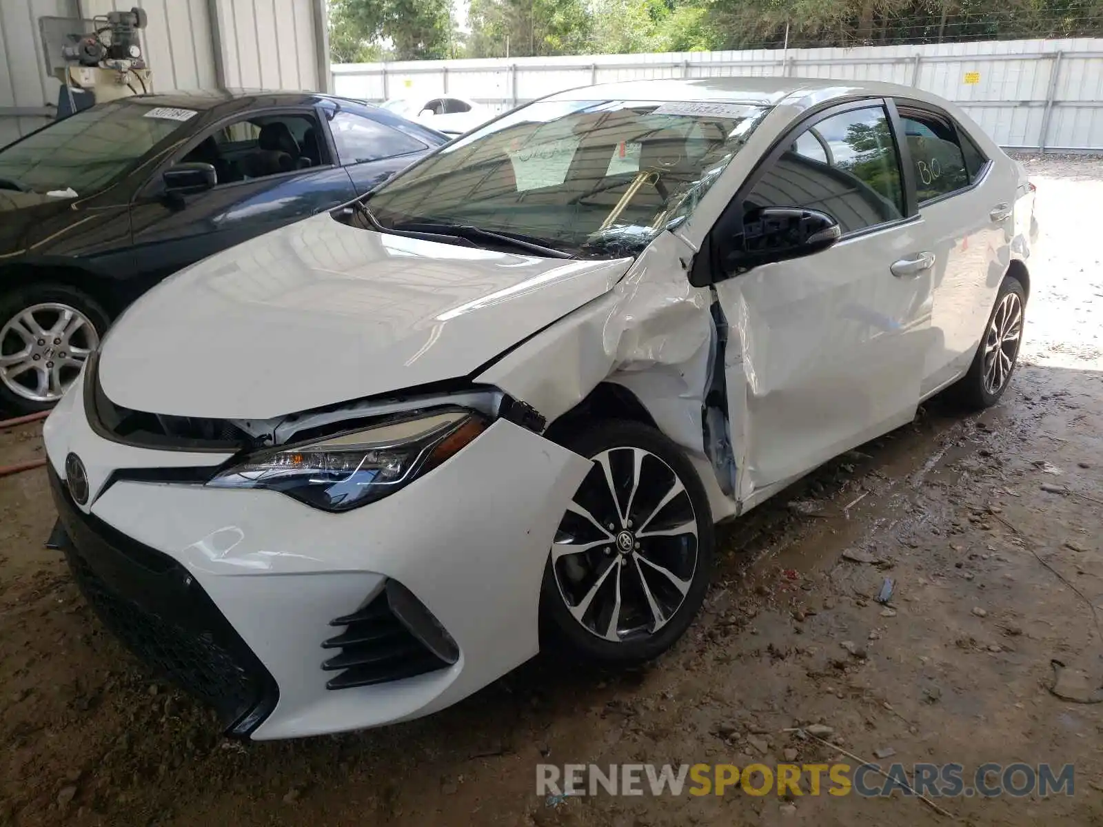 2 Photograph of a damaged car 2T1BURHE6KC222004 TOYOTA COROLLA 2019