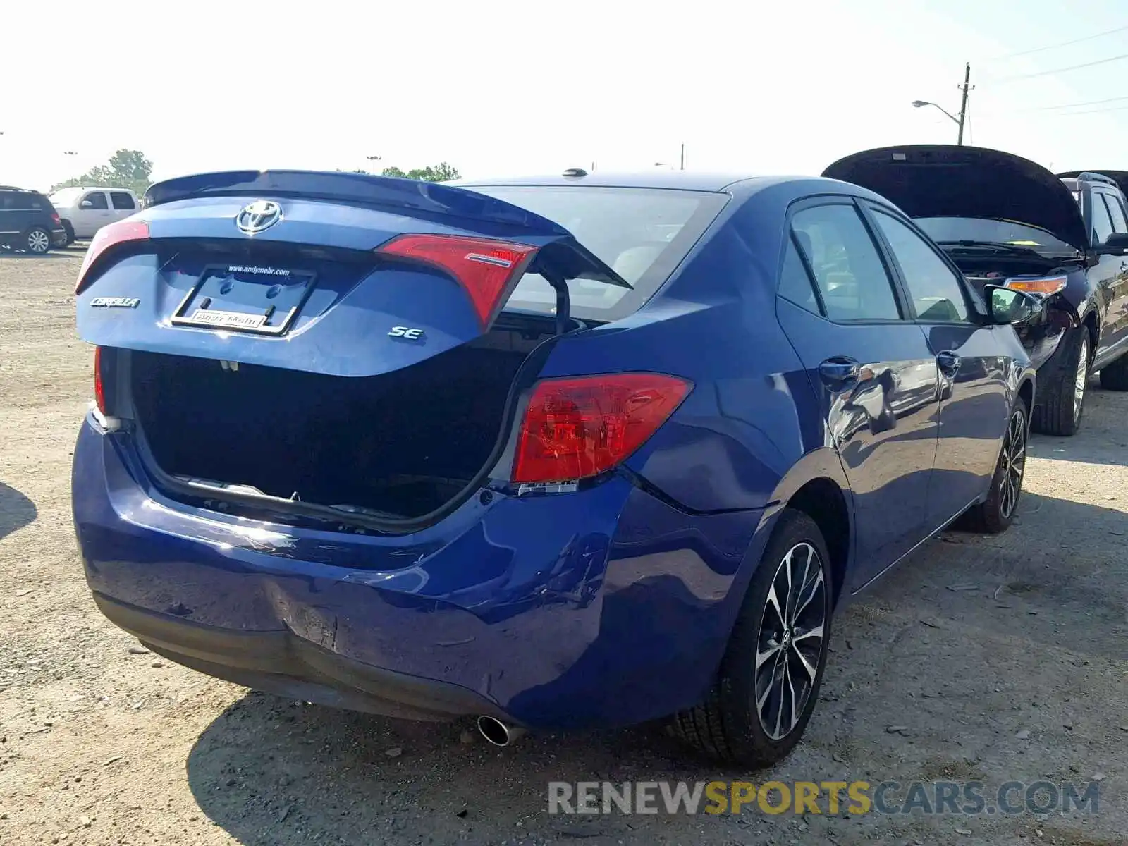 4 Photograph of a damaged car 2T1BURHE6KC222357 TOYOTA COROLLA 2019