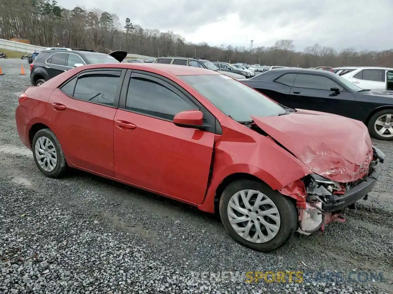 4 Photograph of a damaged car 2T1BURHE6KC222360 TOYOTA COROLLA 2019