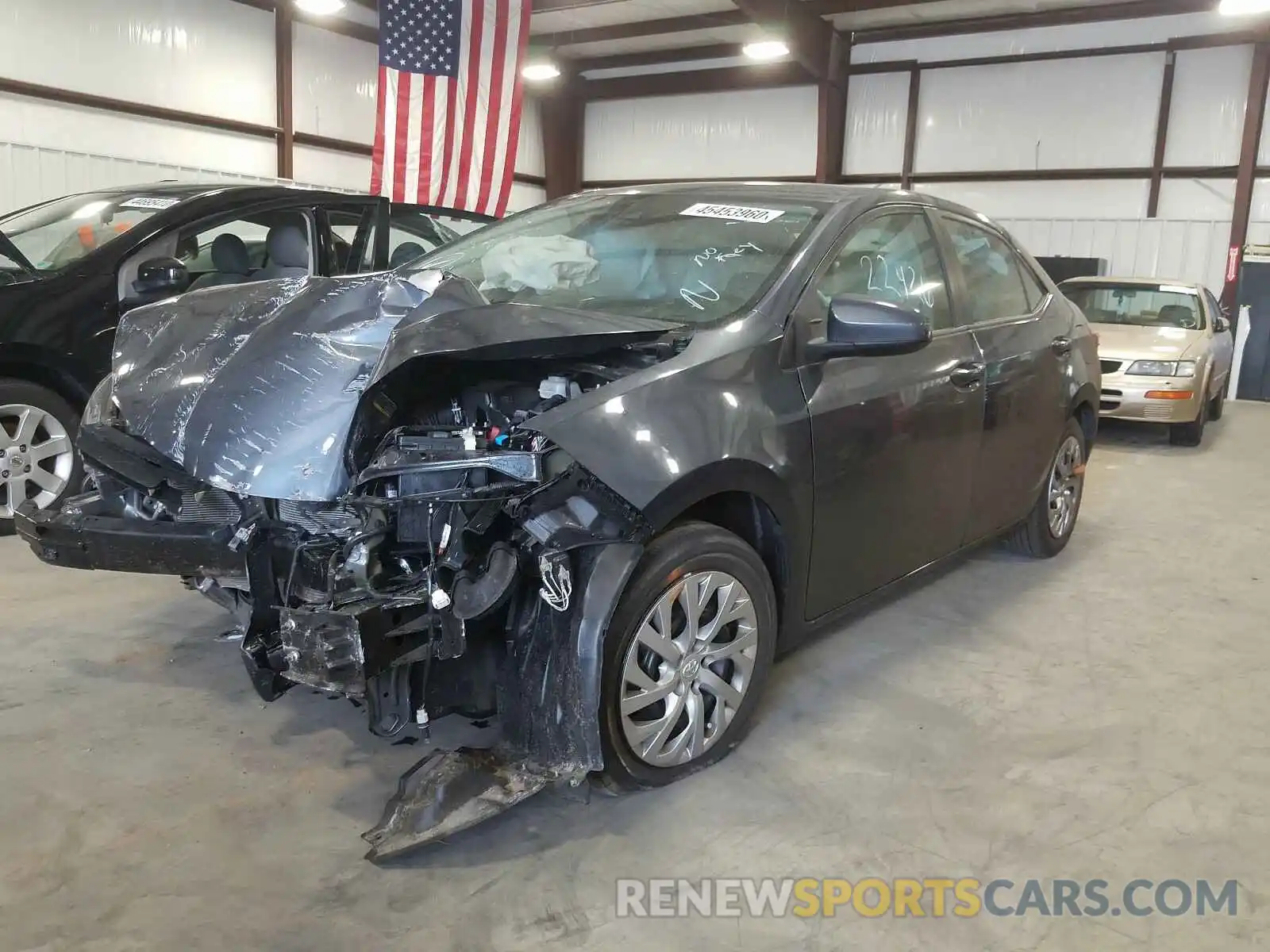 2 Photograph of a damaged car 2T1BURHE6KC222827 TOYOTA COROLLA 2019