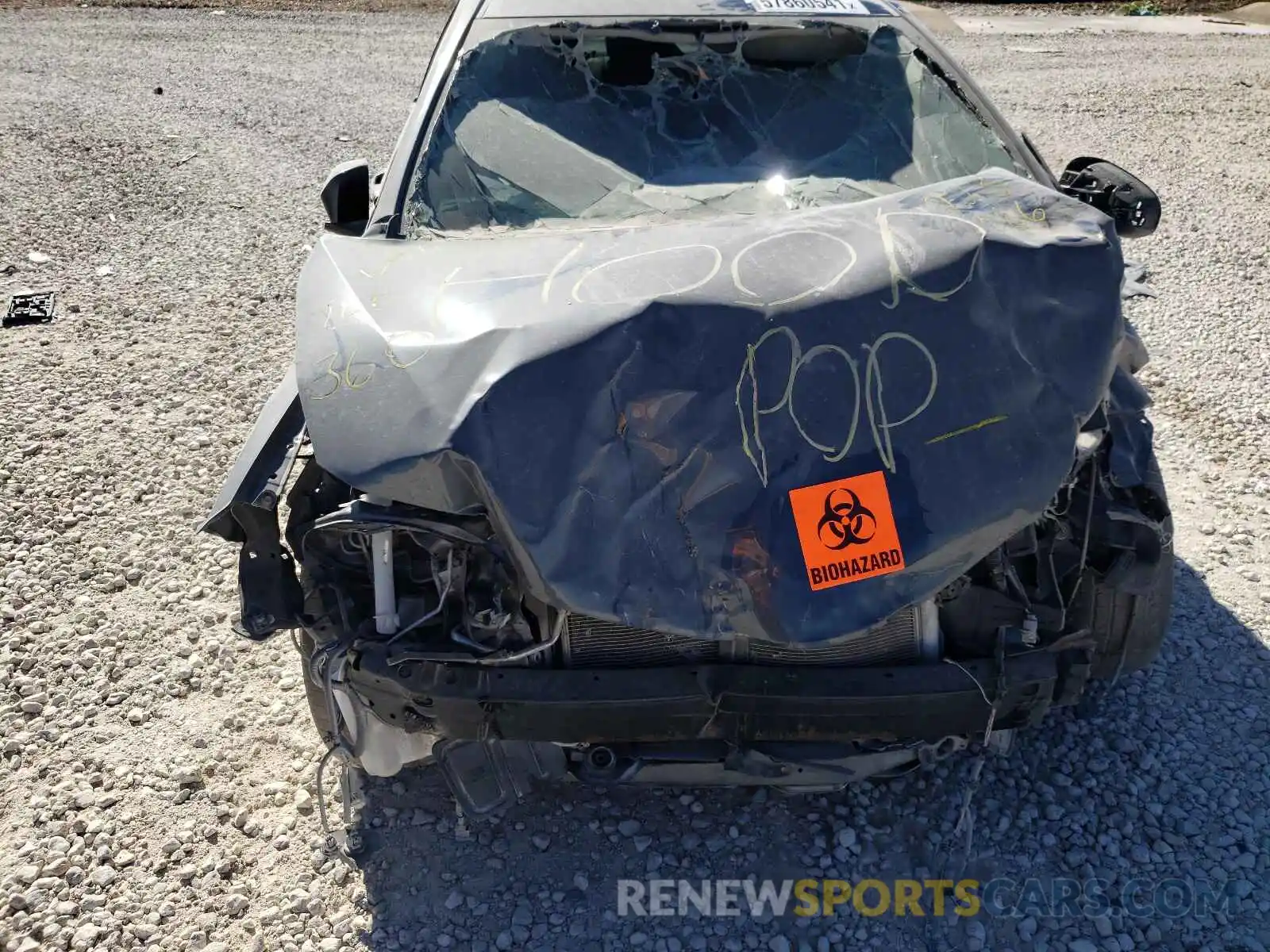 9 Photograph of a damaged car 2T1BURHE6KC223086 TOYOTA COROLLA 2019