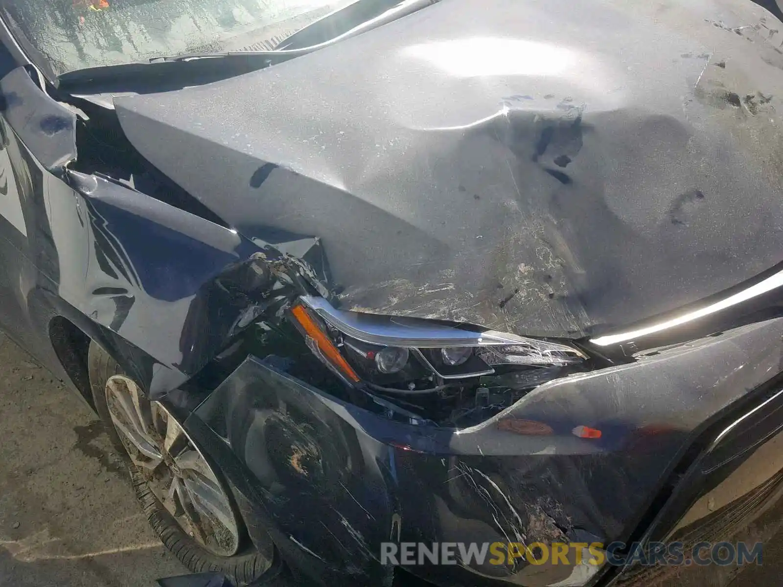 9 Фотография поврежденного автомобиля 2T1BURHE6KC223301 TOYOTA COROLLA 2019