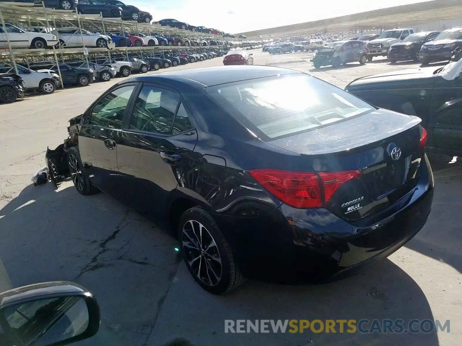 3 Photograph of a damaged car 2T1BURHE6KC223606 TOYOTA COROLLA 2019