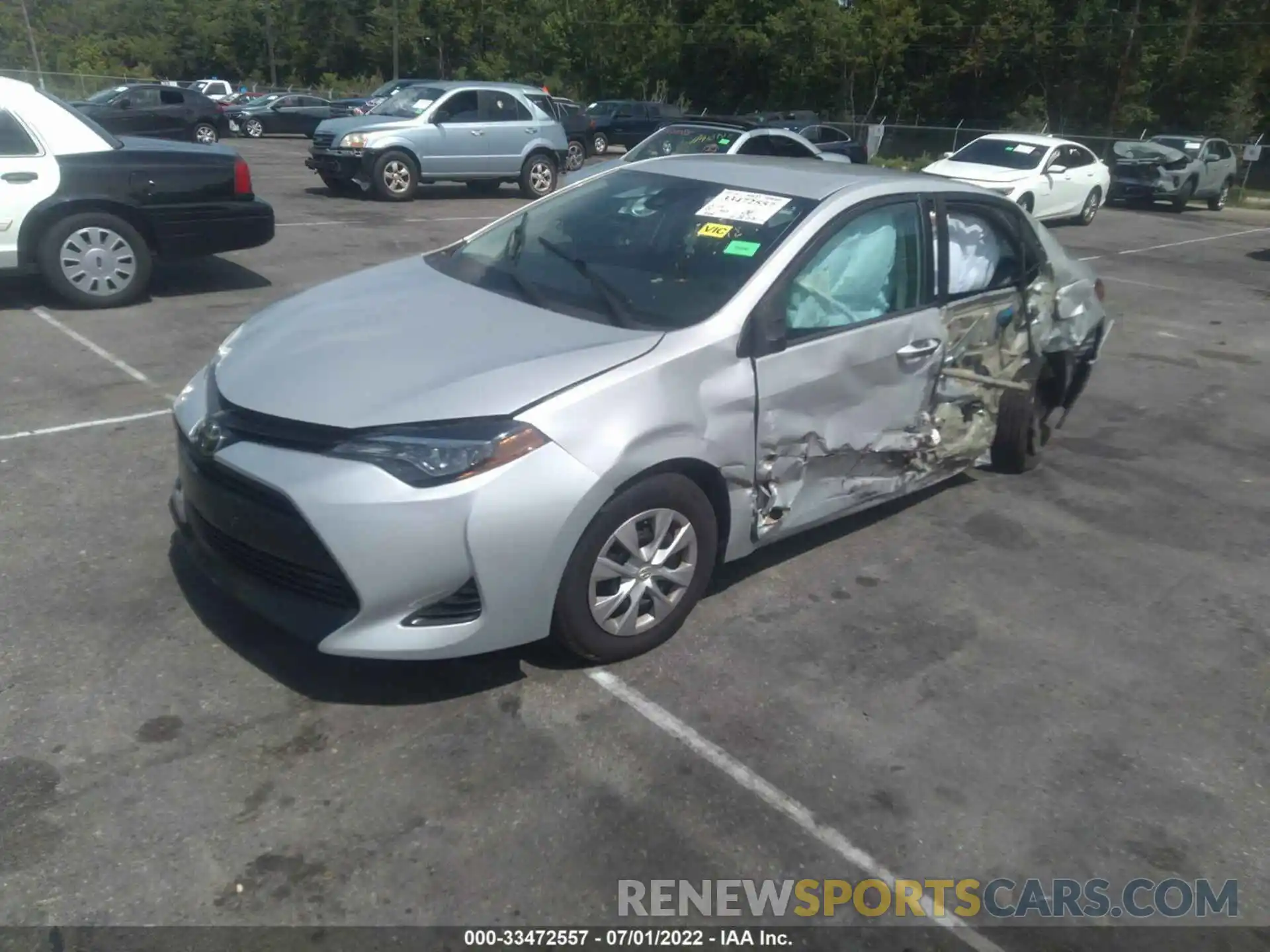 2 Photograph of a damaged car 2T1BURHE6KC224514 TOYOTA COROLLA 2019