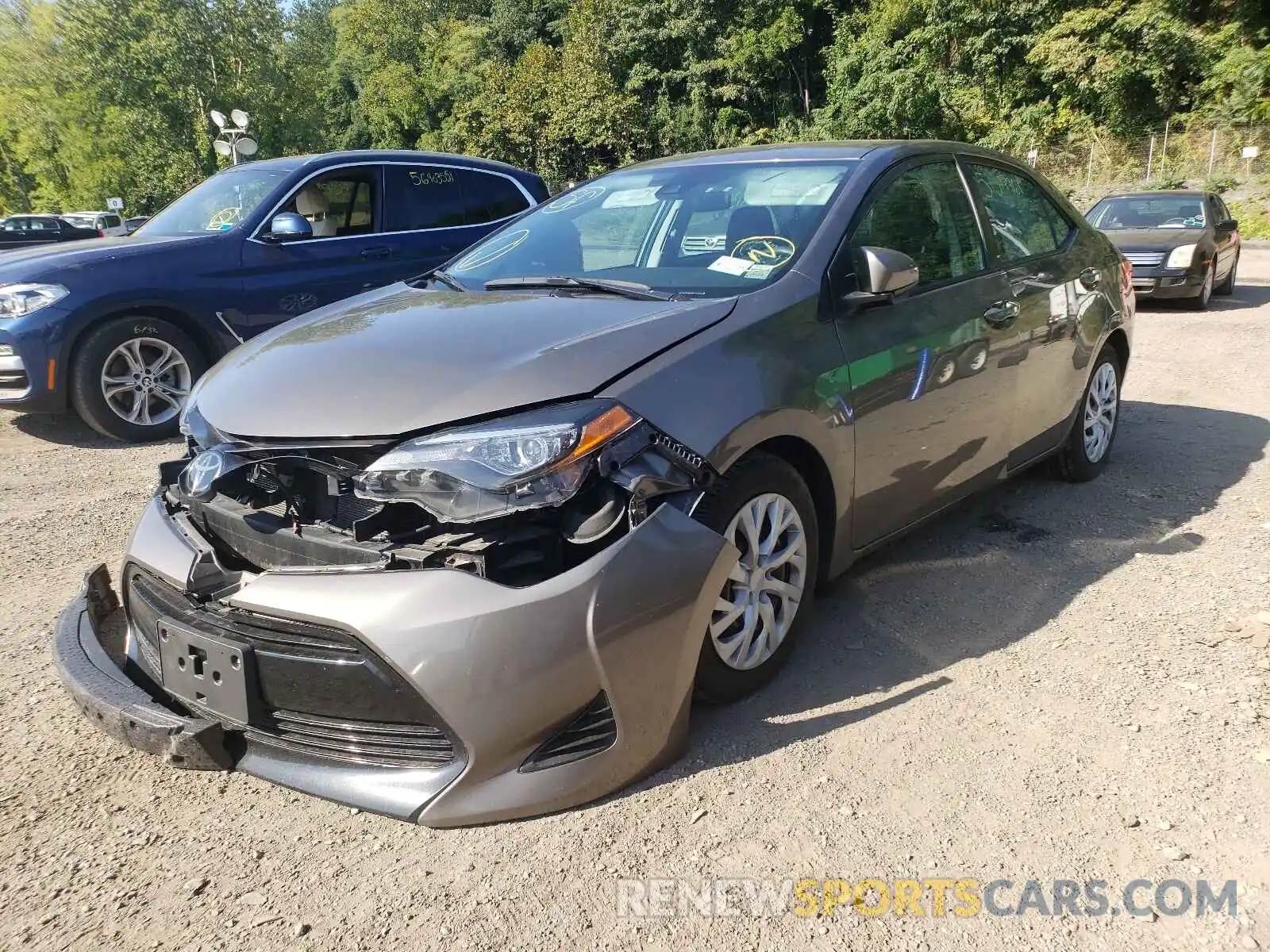 2 Photograph of a damaged car 2T1BURHE6KC224688 TOYOTA COROLLA 2019