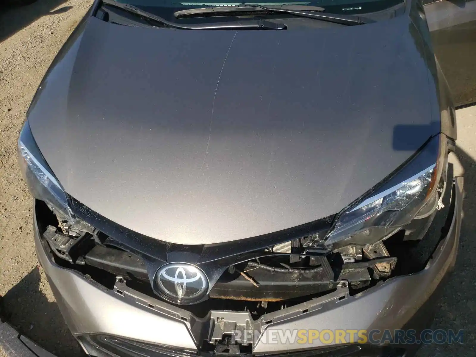 7 Photograph of a damaged car 2T1BURHE6KC224688 TOYOTA COROLLA 2019