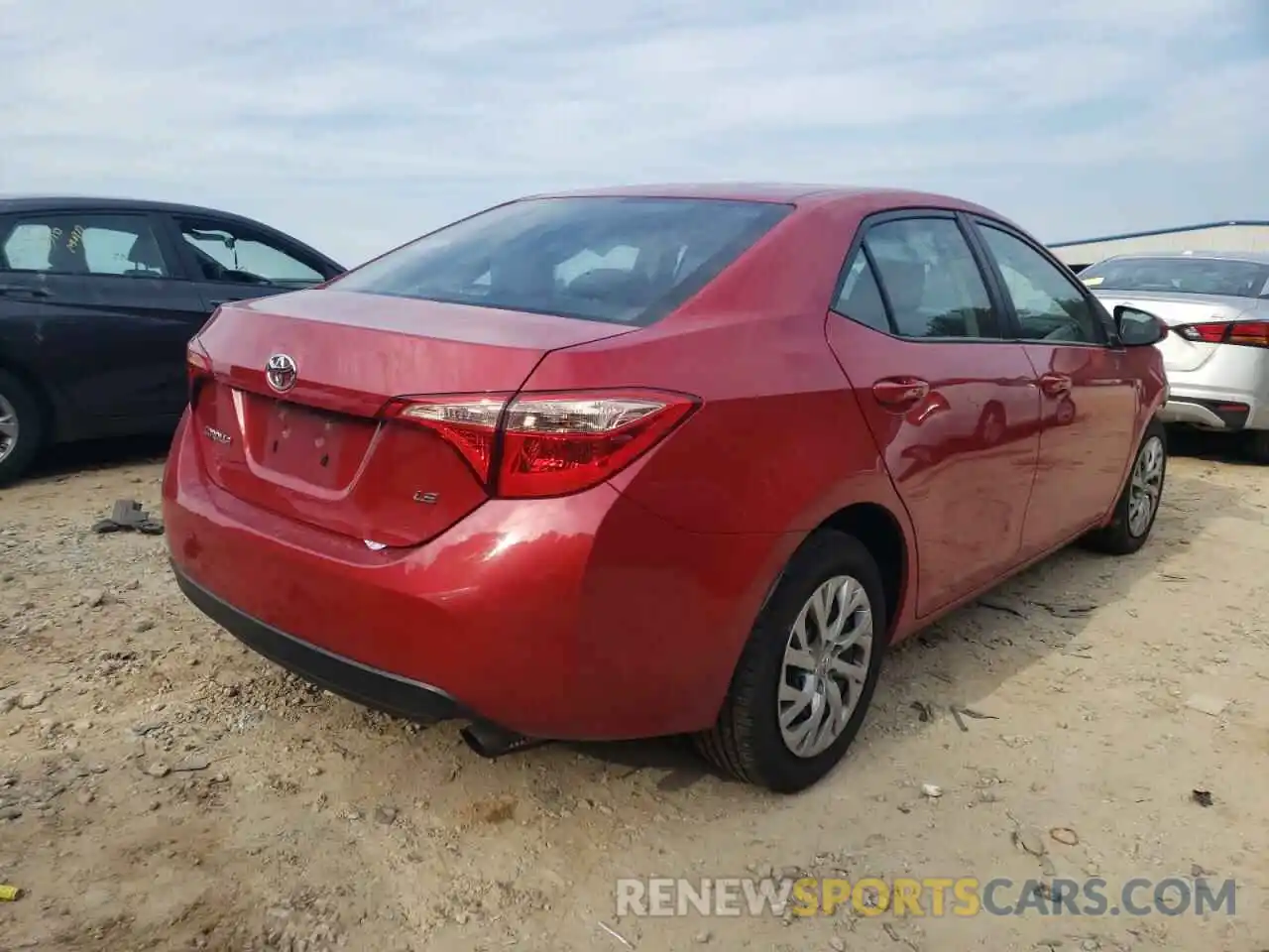 4 Photograph of a damaged car 2T1BURHE6KC224691 TOYOTA COROLLA 2019