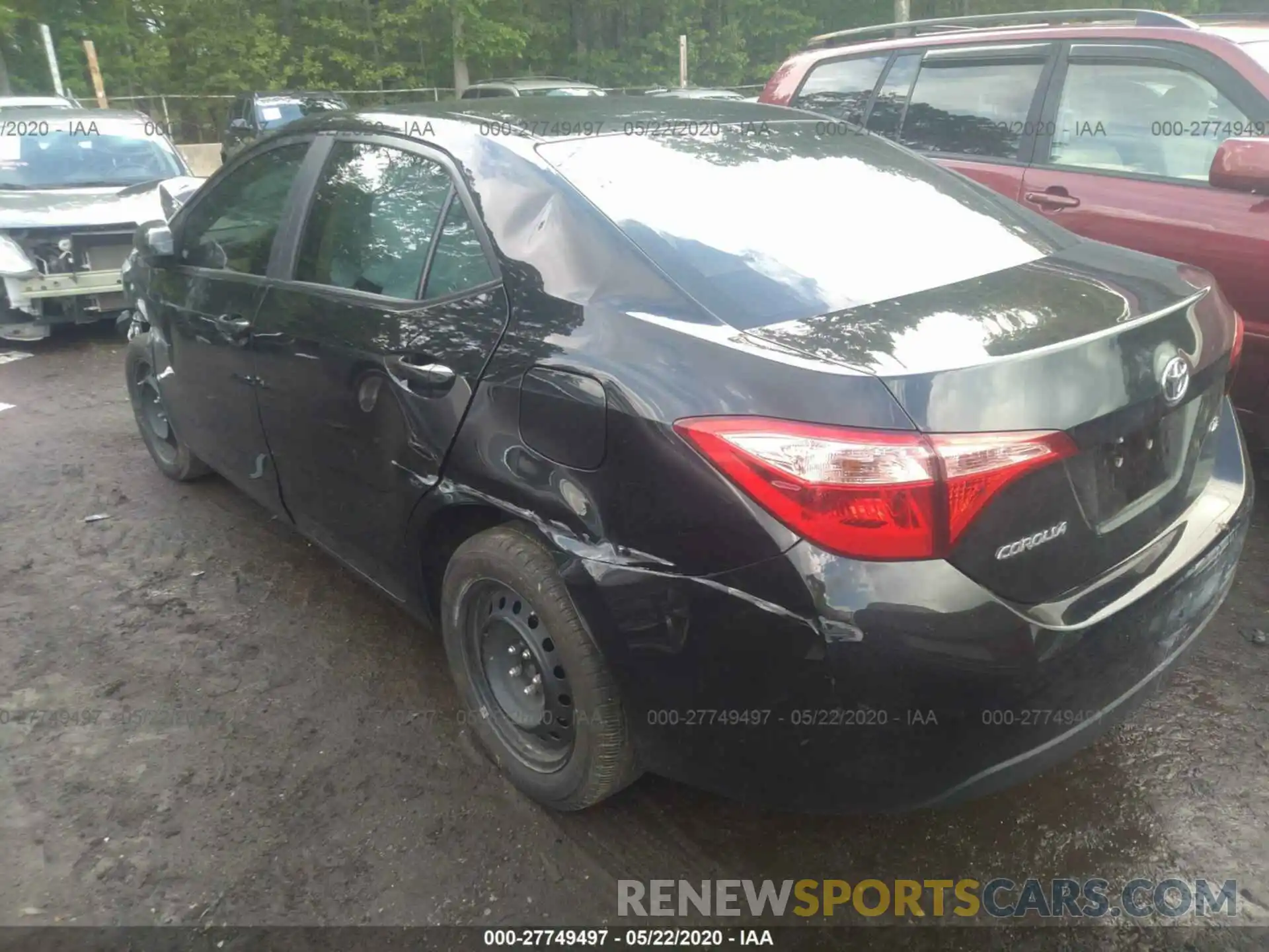 3 Photograph of a damaged car 2T1BURHE6KC224819 TOYOTA COROLLA 2019